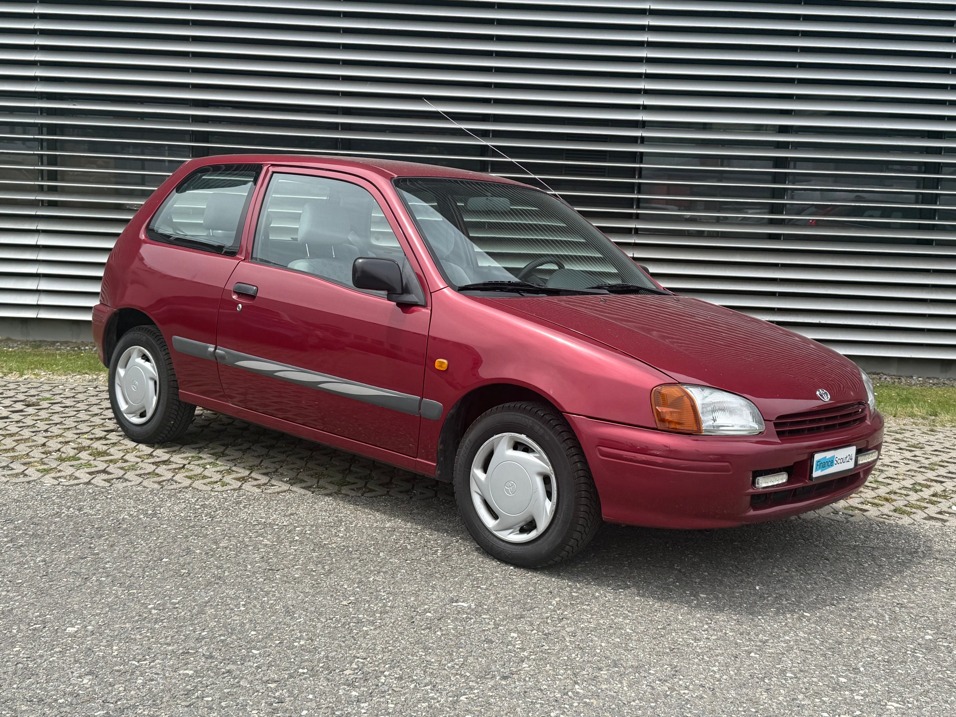 TOYOTA Starlet 1.3 Crystal - 8