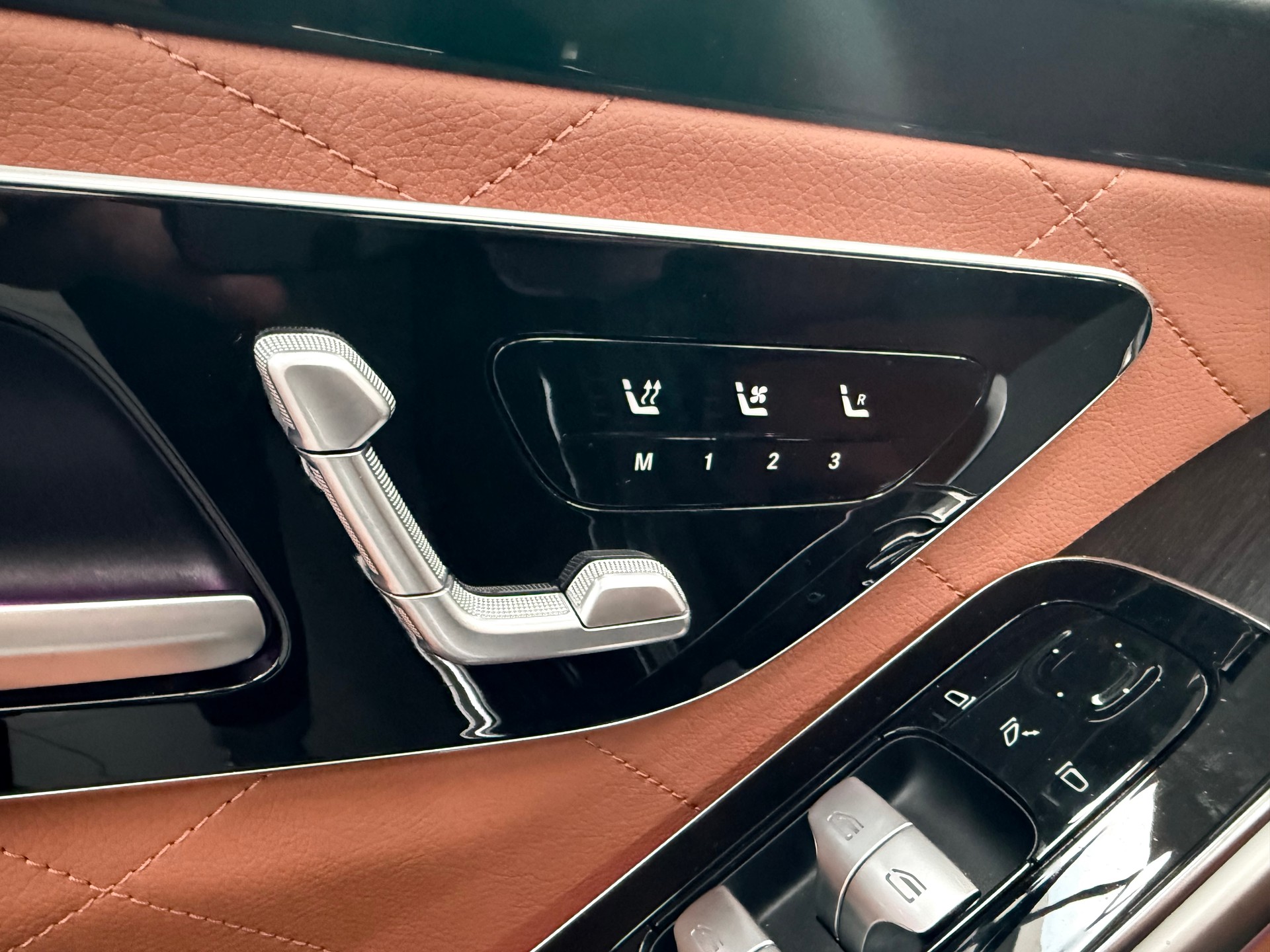 MERCEDES-BENZ S 350 d AMG Line 9G-Tronic - 13