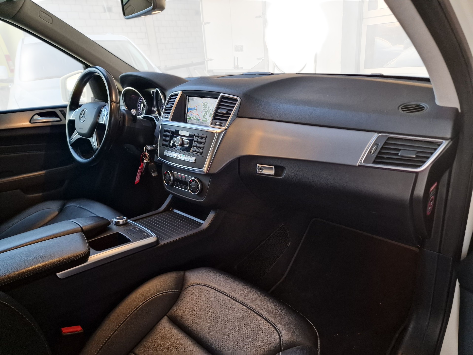 MERCEDES-BENZ ML 350 BlueTEC Executive 4Matic 7G-Tronic 24Mt Gara 8xAlu Standheiz - 17