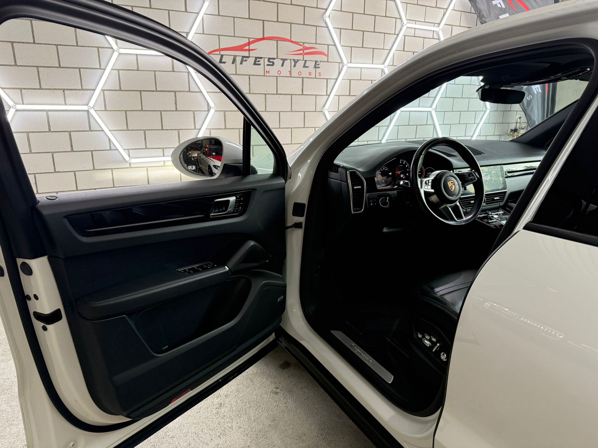 PORSCHE Cayenne - 5