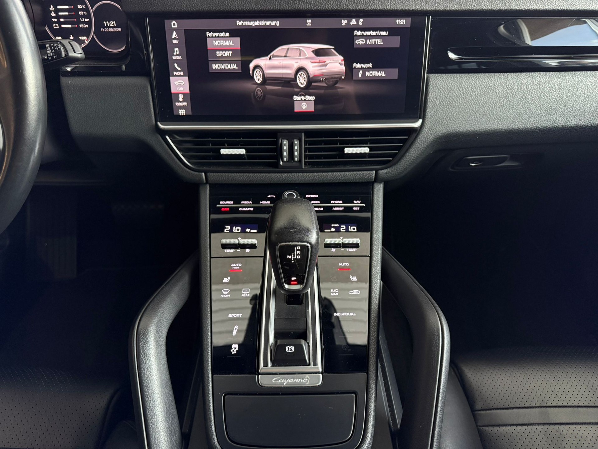 PORSCHE Cayenne - 10