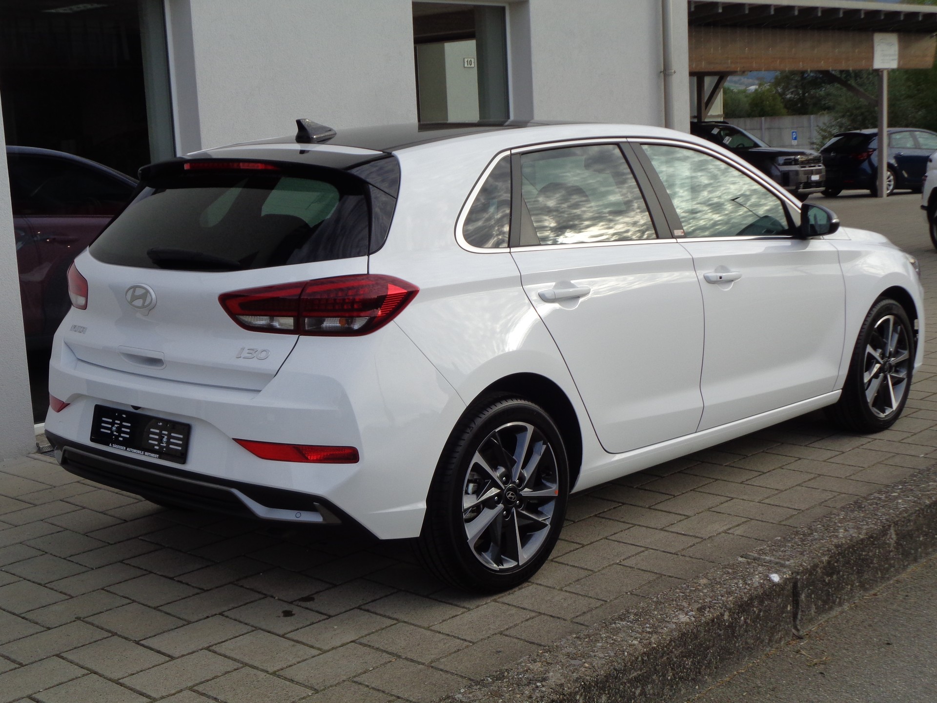 HYUNDAI i30 1.5 T-GDi Vertex 48V MH DCT - 2