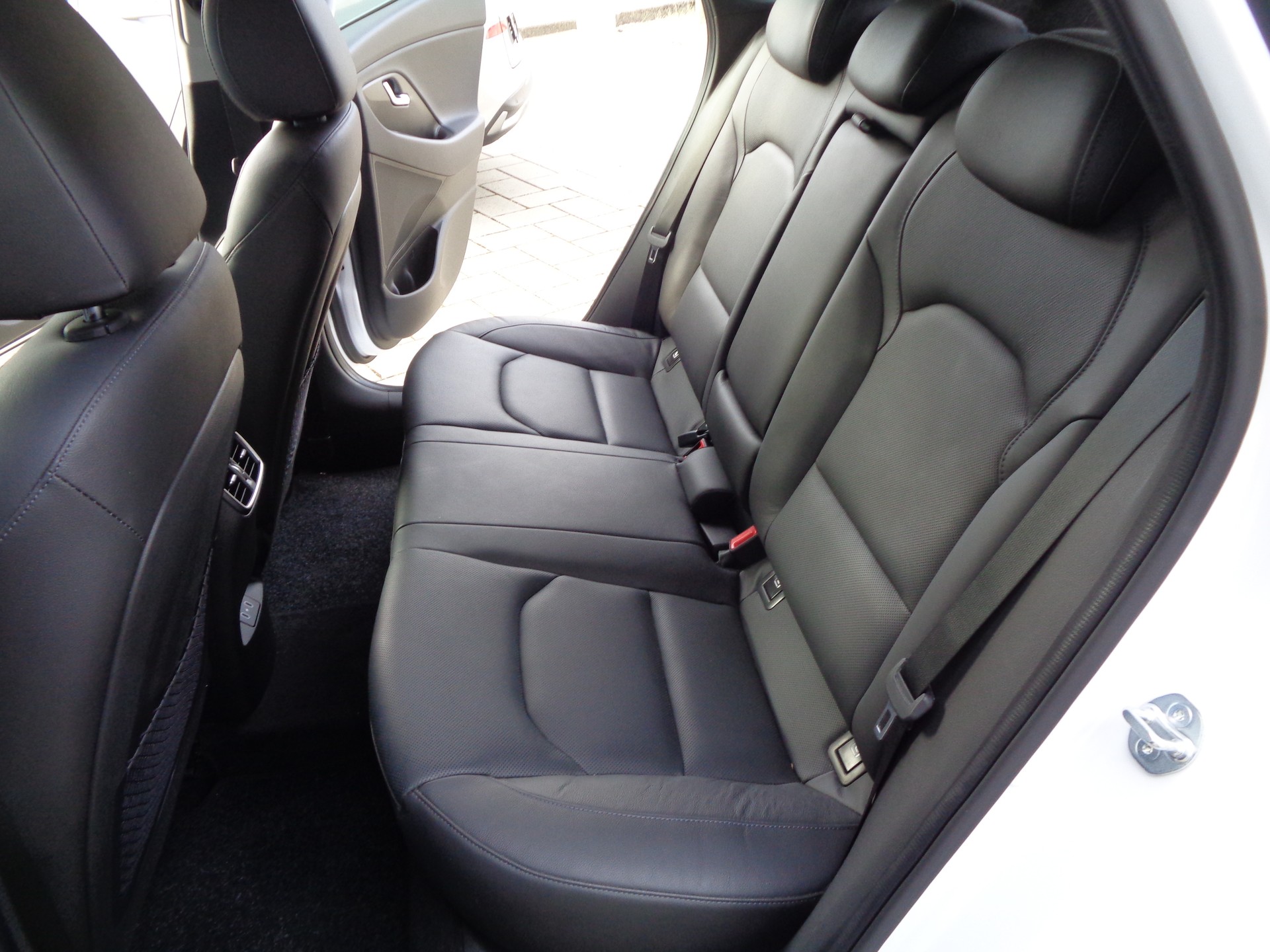 HYUNDAI i30 1.5 T-GDi Vertex 48V MH DCT - 13