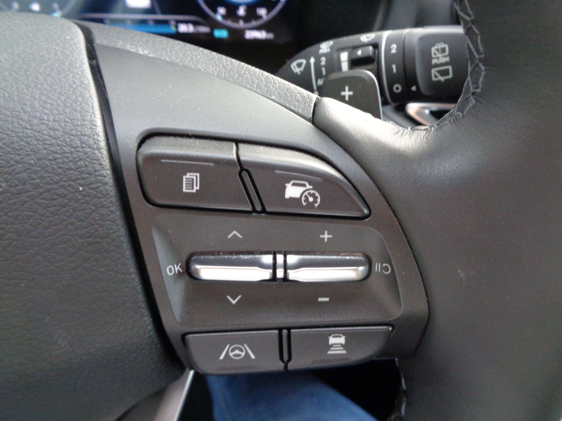 HYUNDAI i30 1.5 T-GDi Vertex 48V MH DCT - 18