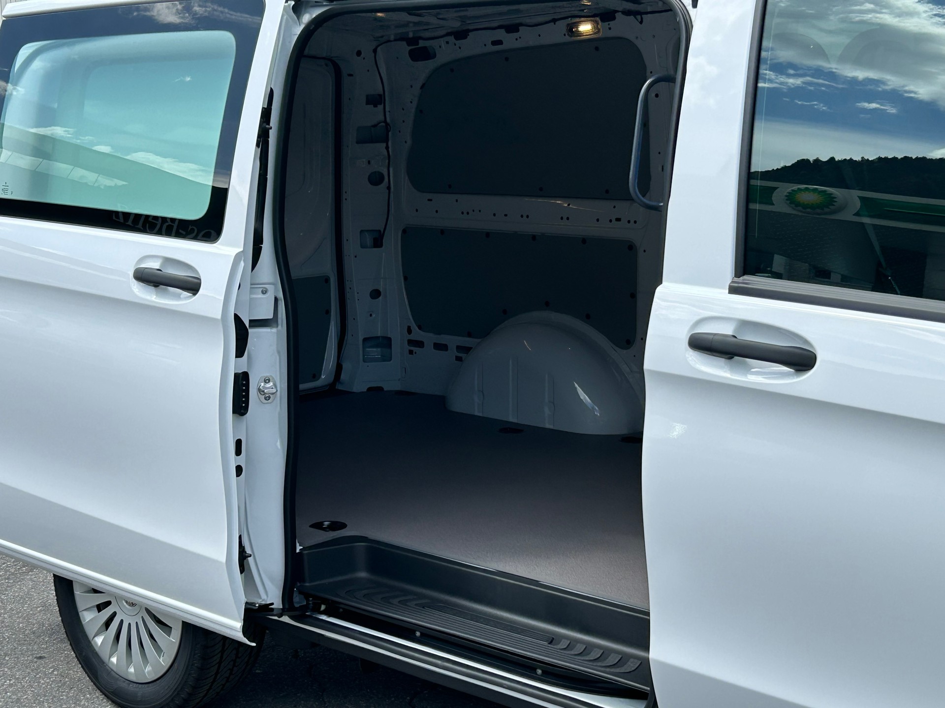 MERCEDES-BENZ Vito 114 CDI KA Lang Worker 4Matic - 12