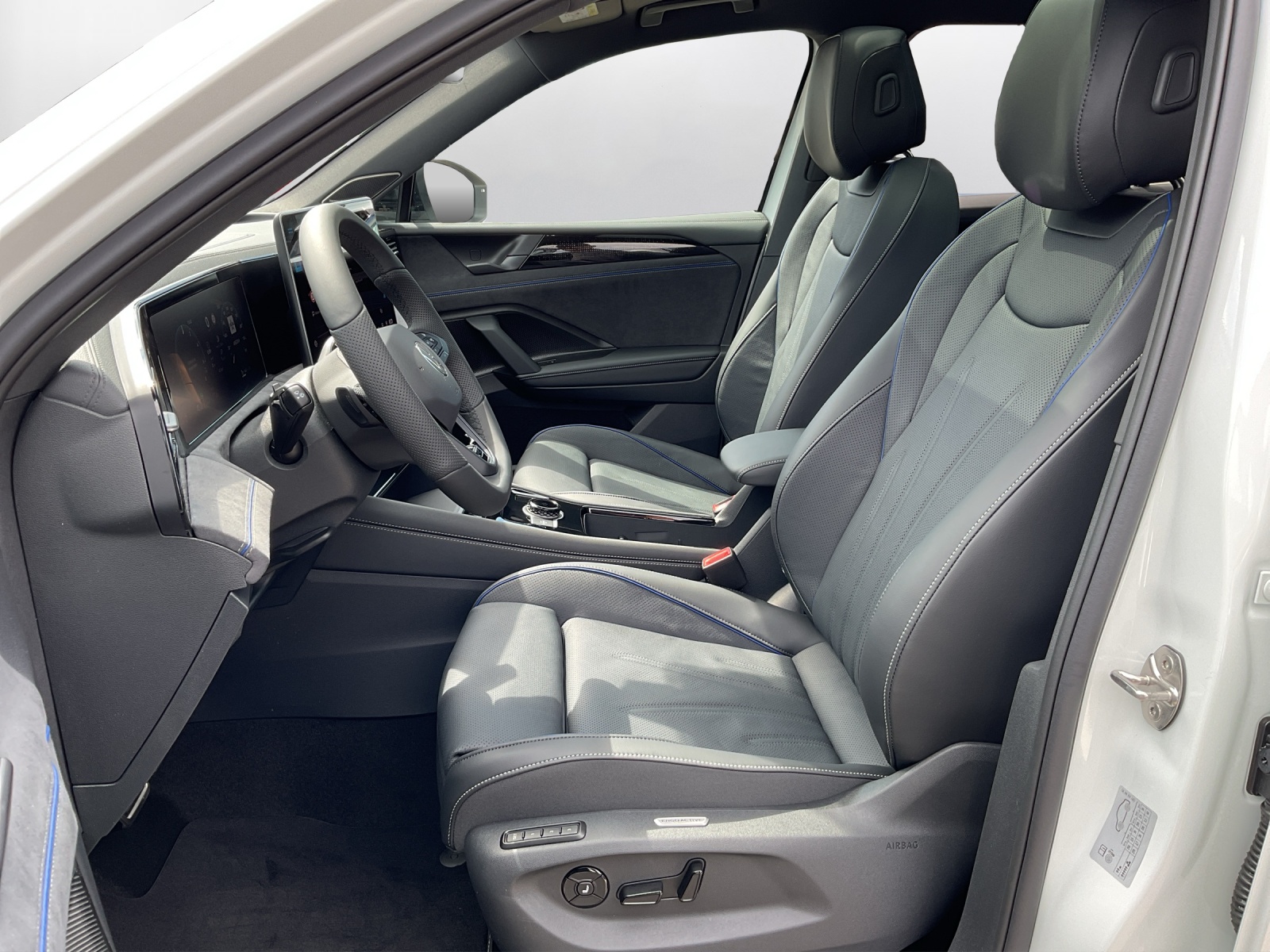 VW Tiguan 1.5 TSI evo2 eHybrid R-Line United DSG - 10