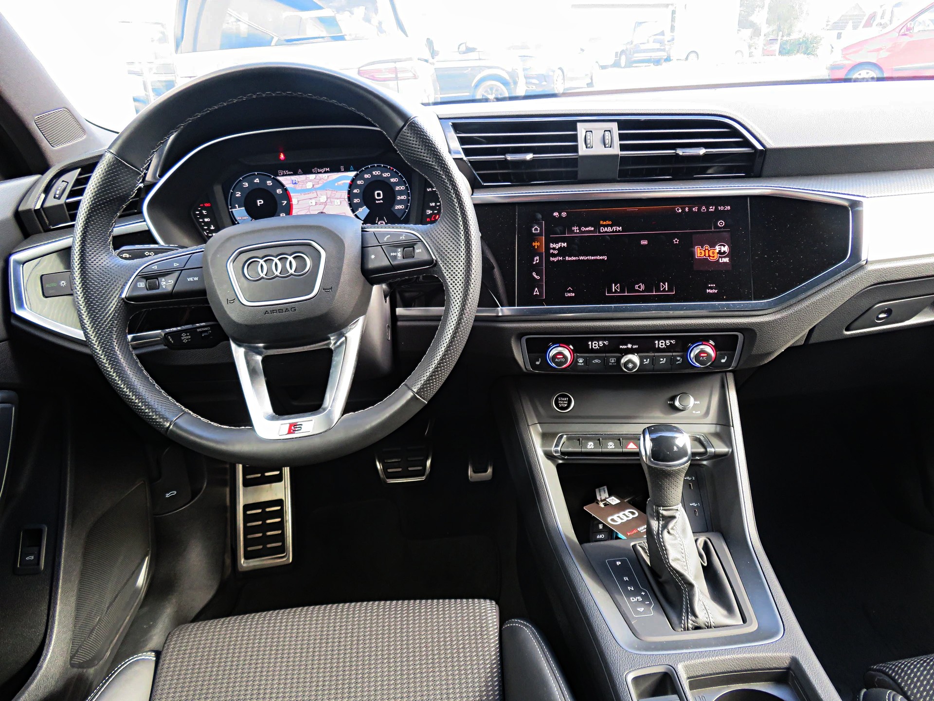 AUDI Q3 40 TFSI "S-LINE" advanced quattro S-tronic - 5
