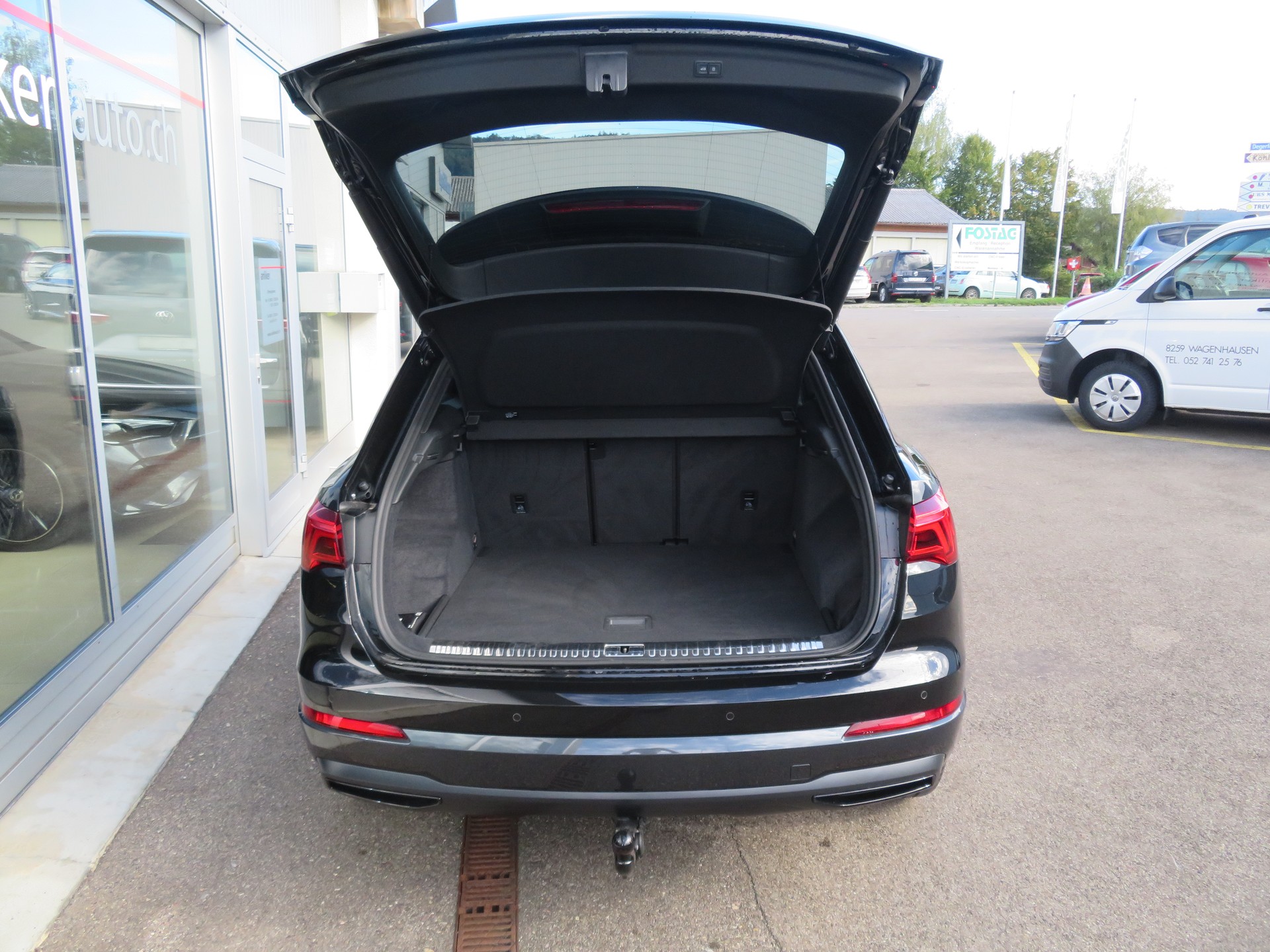 AUDI Q3 40 TFSI "S-LINE" advanced quattro S-tronic - 3