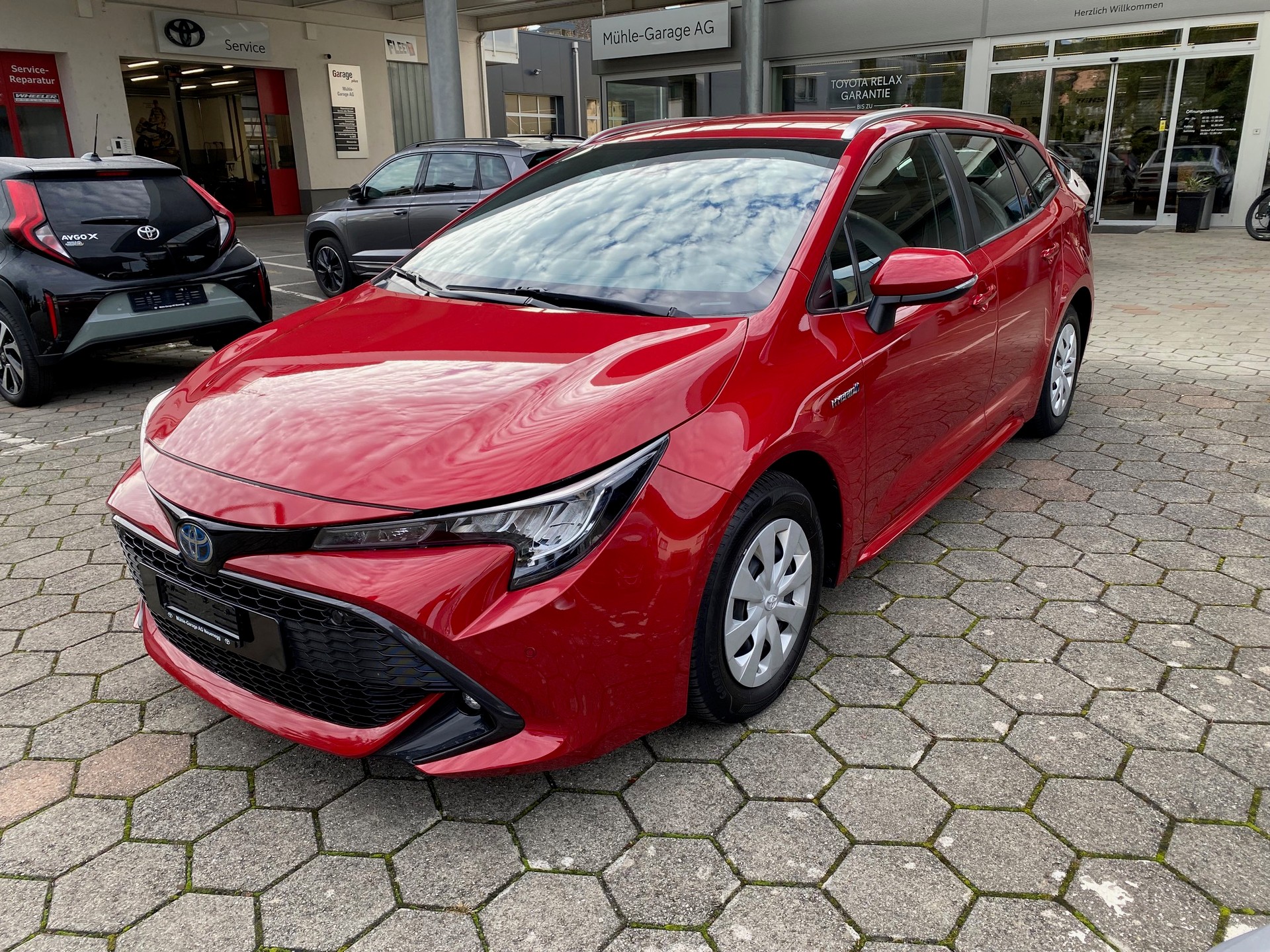 TOYOTA Corolla Touring Sports 1.8 HSD Comfort e-CVT
