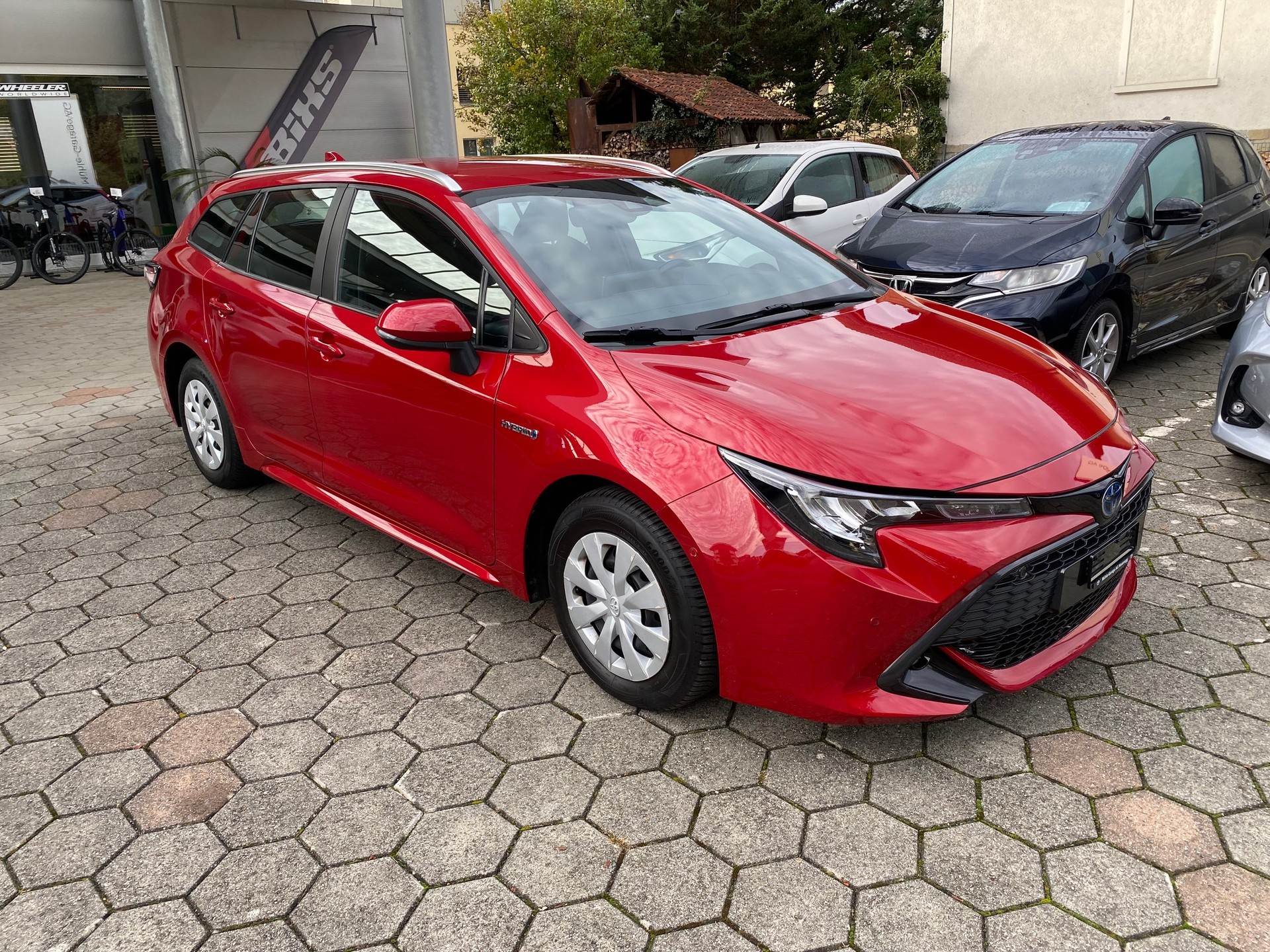 TOYOTA Corolla Touring Sports 1.8 HSD Comfort e-CVT - 2