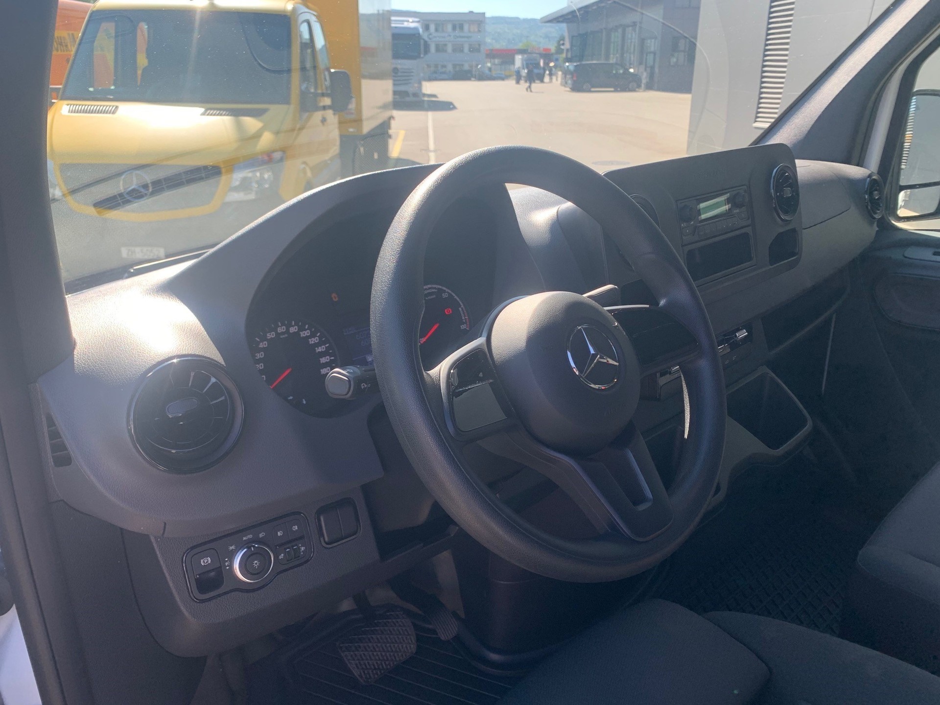 MERCEDES-BENZ eSprinter 312 35kWh Standard - 5