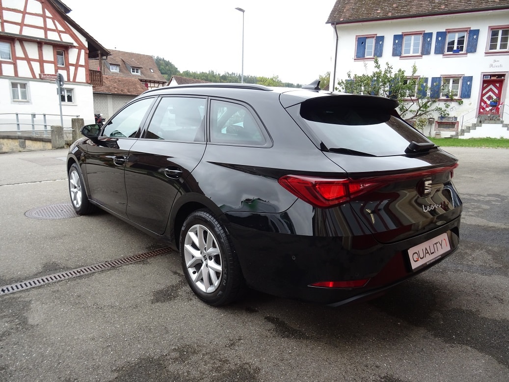 SEAT Leon ST 2.0 TDI Style DSG - 4