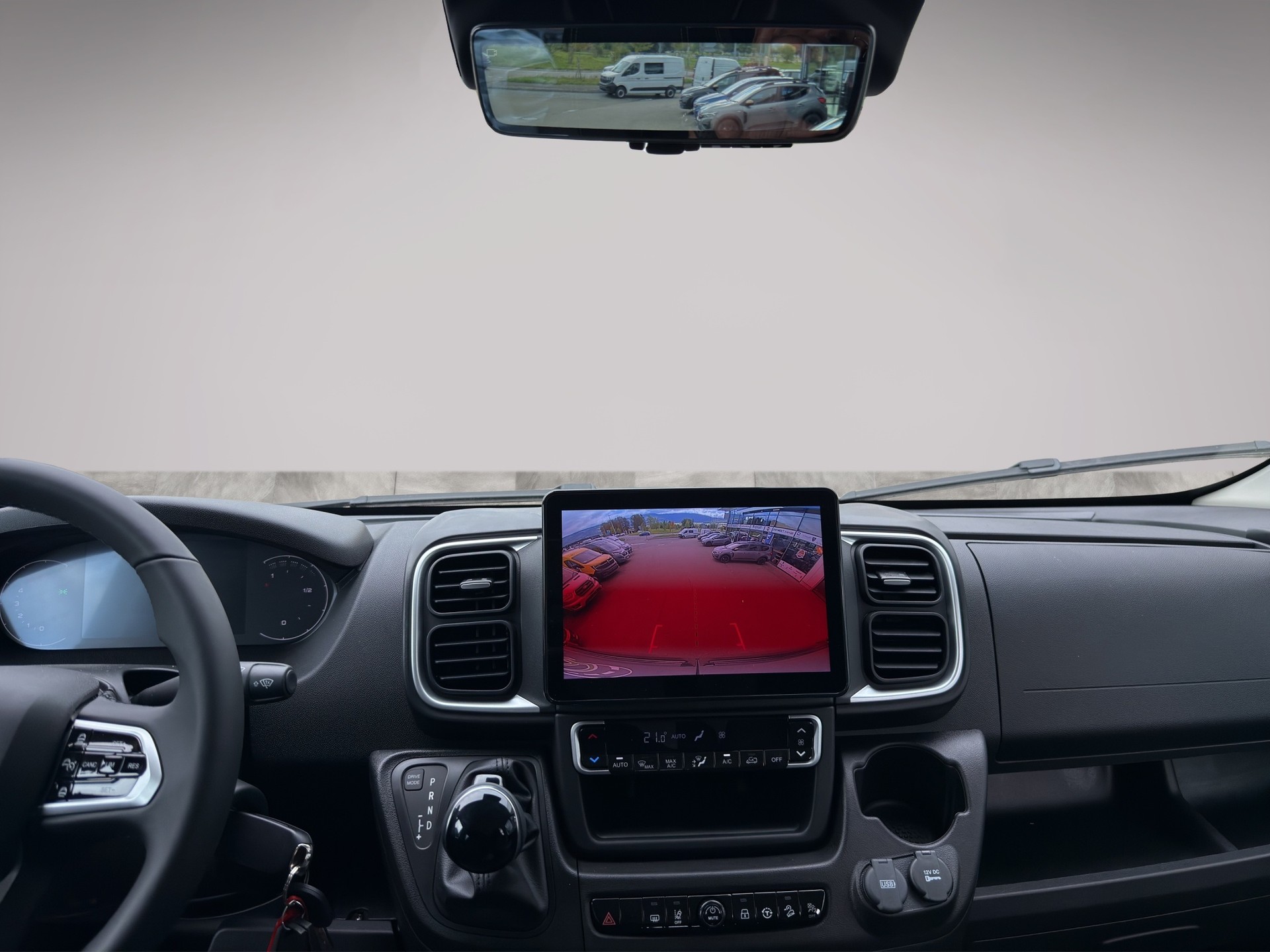 ROADCAR R600 Automatique (régulateur de vitesse adaptatif) - 14