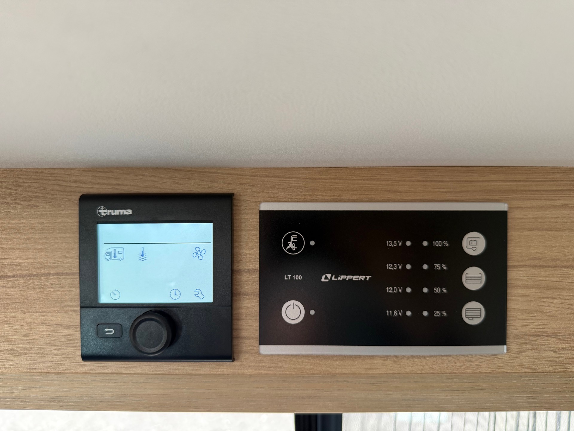 ROADCAR R600 Automatique (régulateur de vitesse adaptatif) - 12