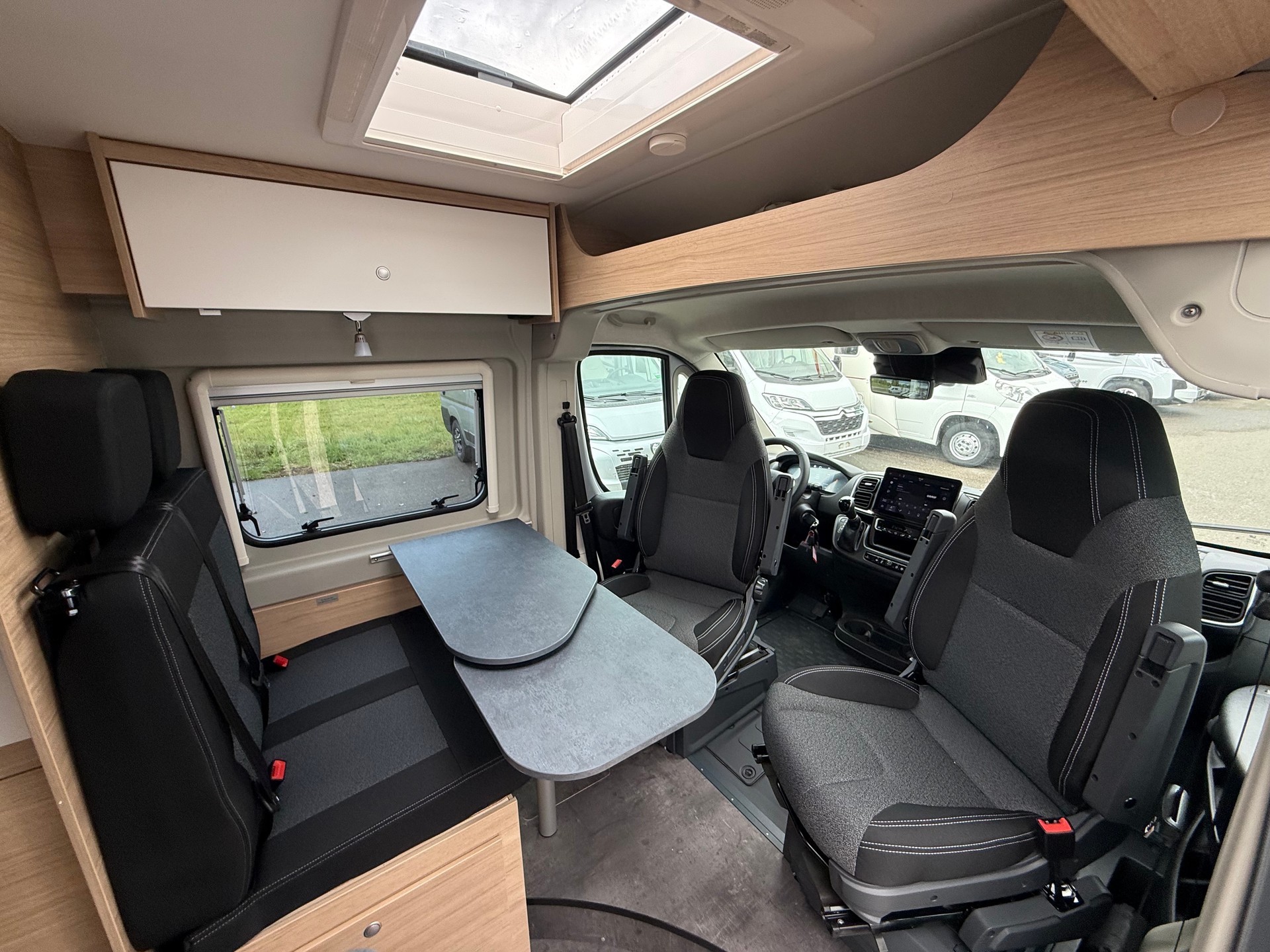 ROADCAR R600 Automatique (régulateur de vitesse adaptatif) - 5