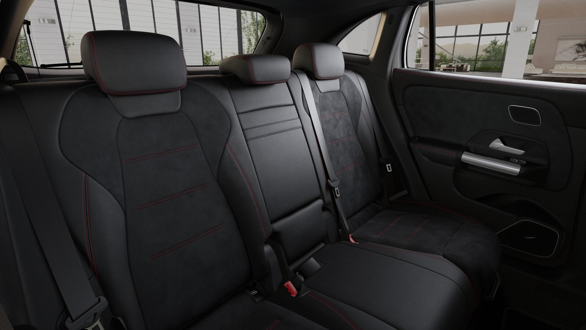 MERCEDES-BENZ GLA 35 AMG 4matic - 11