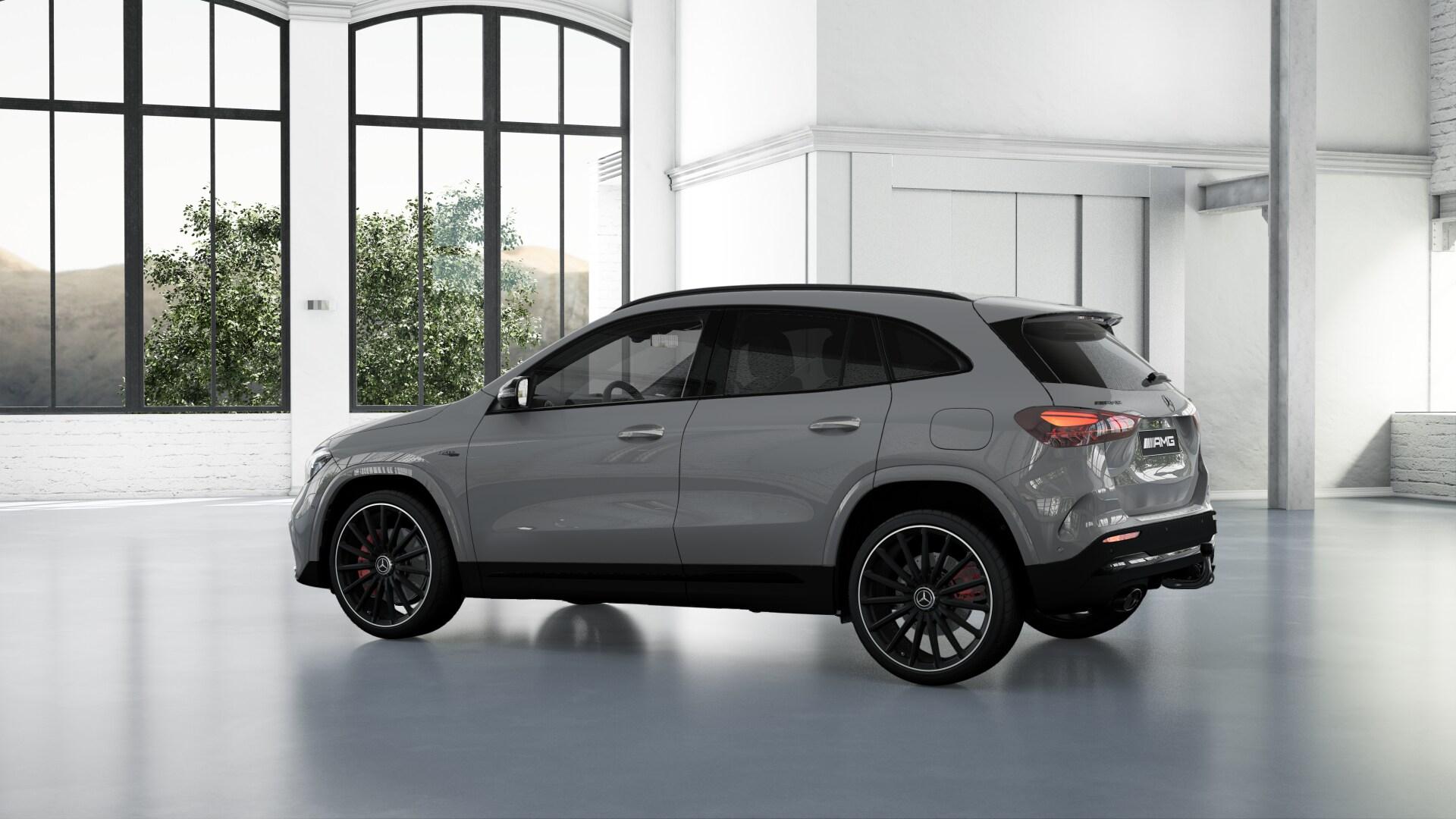 MERCEDES-BENZ GLA 35 AMG 4matic - 3