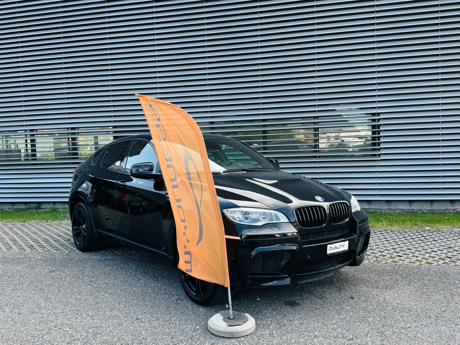 BMW X6 M Steptronic - 1