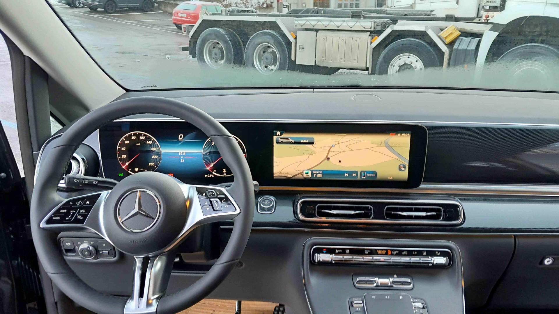 MERCEDES-BENZ V 250d Style L 4x4 - 10