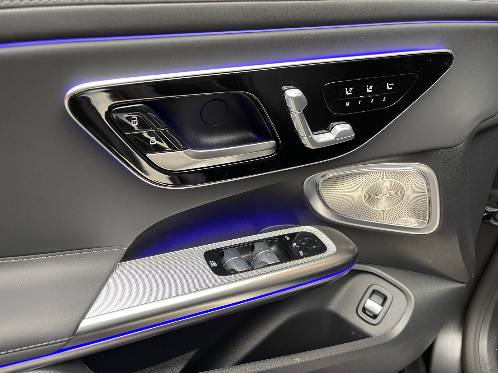 MERCEDES-BENZ CLE AMG 53 Cabrio 4Matic+ - 15