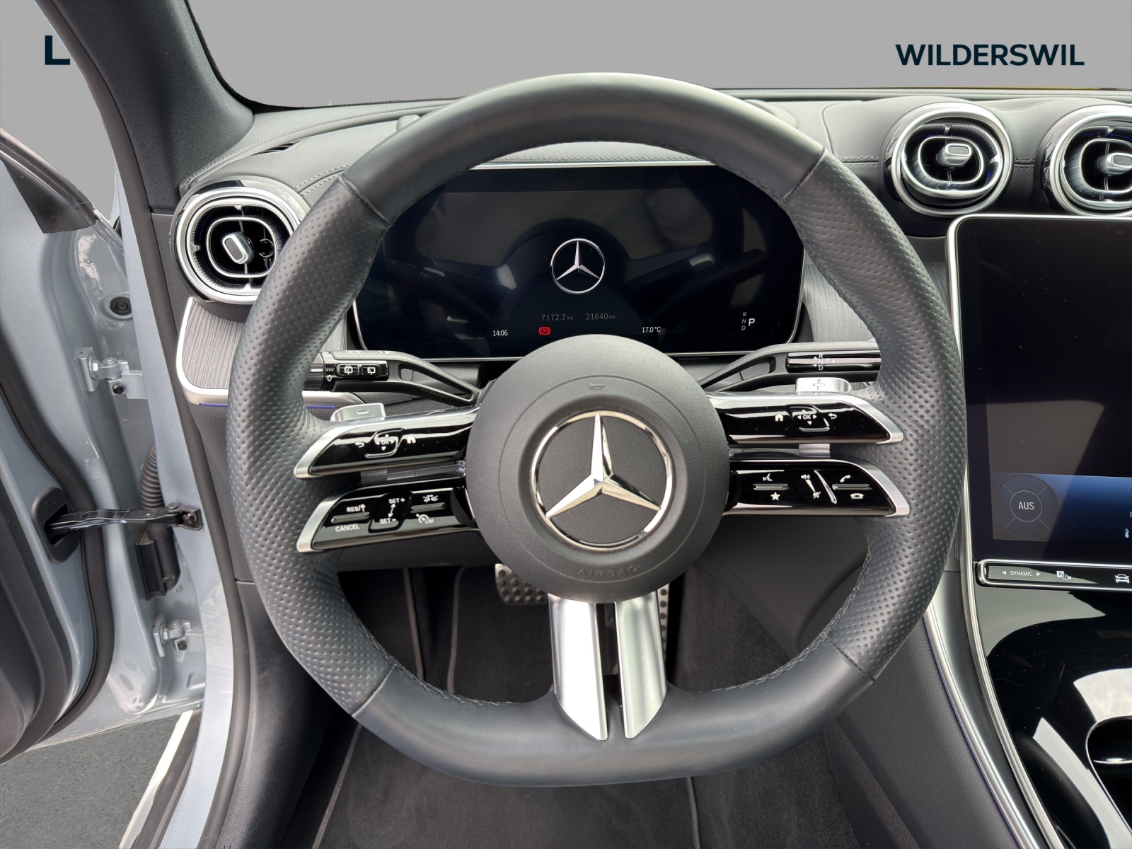 MERCEDES-BENZ GLC 220 d AMG Line 4Matic 9G-Tronic - 10