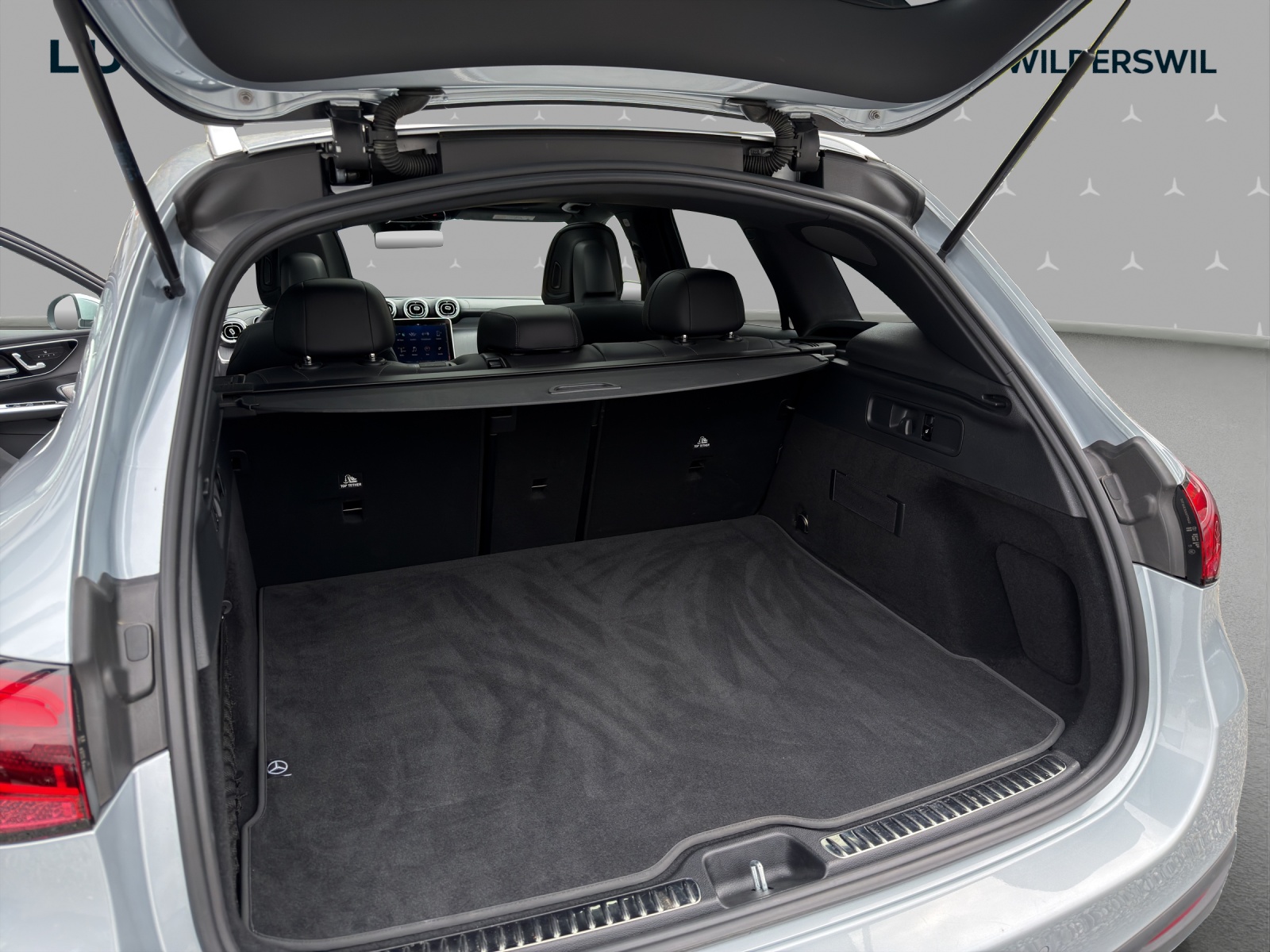 MERCEDES-BENZ GLC 220 d AMG Line 4Matic 9G-Tronic - 14