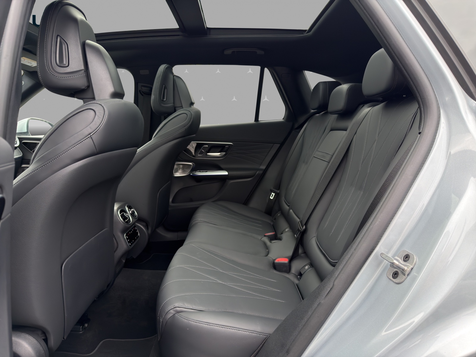 MERCEDES-BENZ GLC 220 d AMG Line 4Matic 9G-Tronic - 13