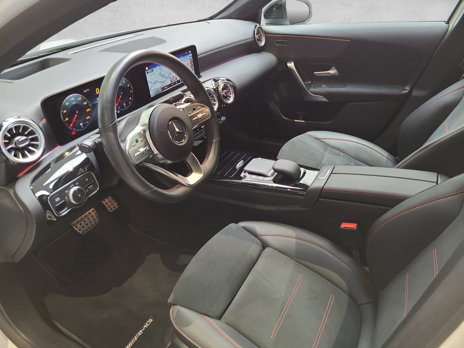 MERCEDES-BENZ A 250 4Matic AMG Line 4Matic 7G-DCT - 7