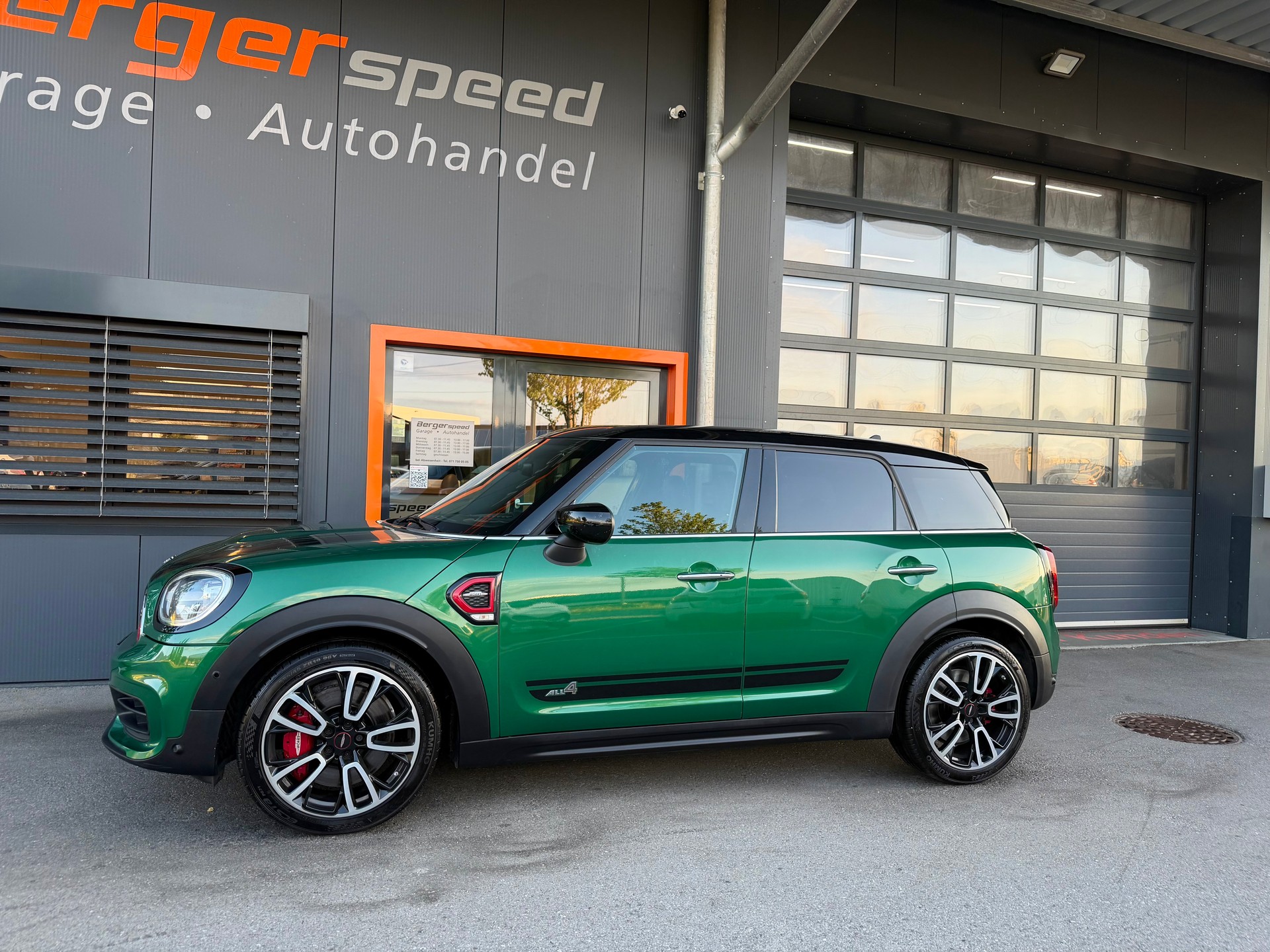 MINI Countryman John Cooper Works ALL4 Steptronic - 13
