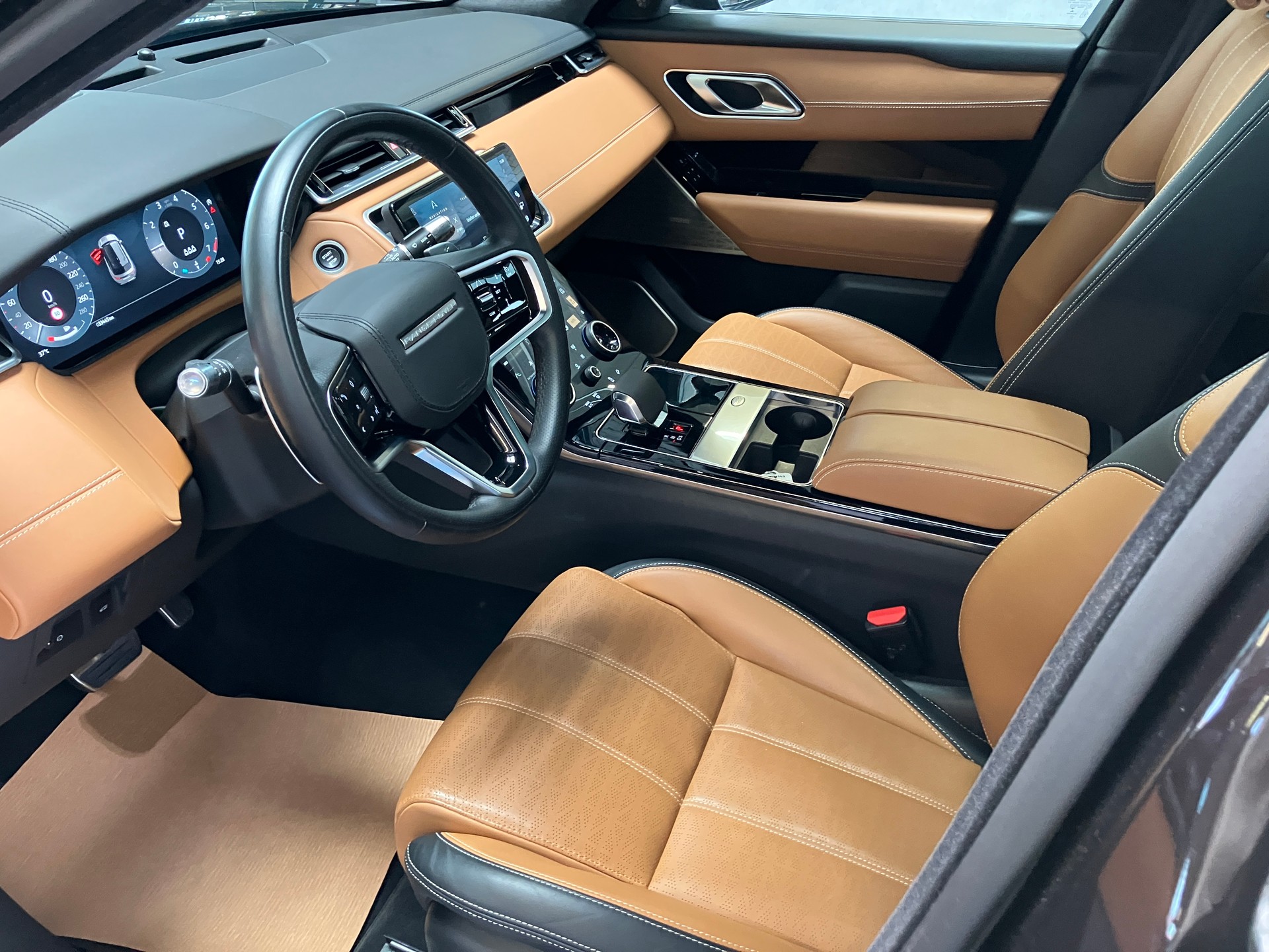 LAND ROVER Range Rover Velar R-Dynamic P 400 HSE Automatic - 19
