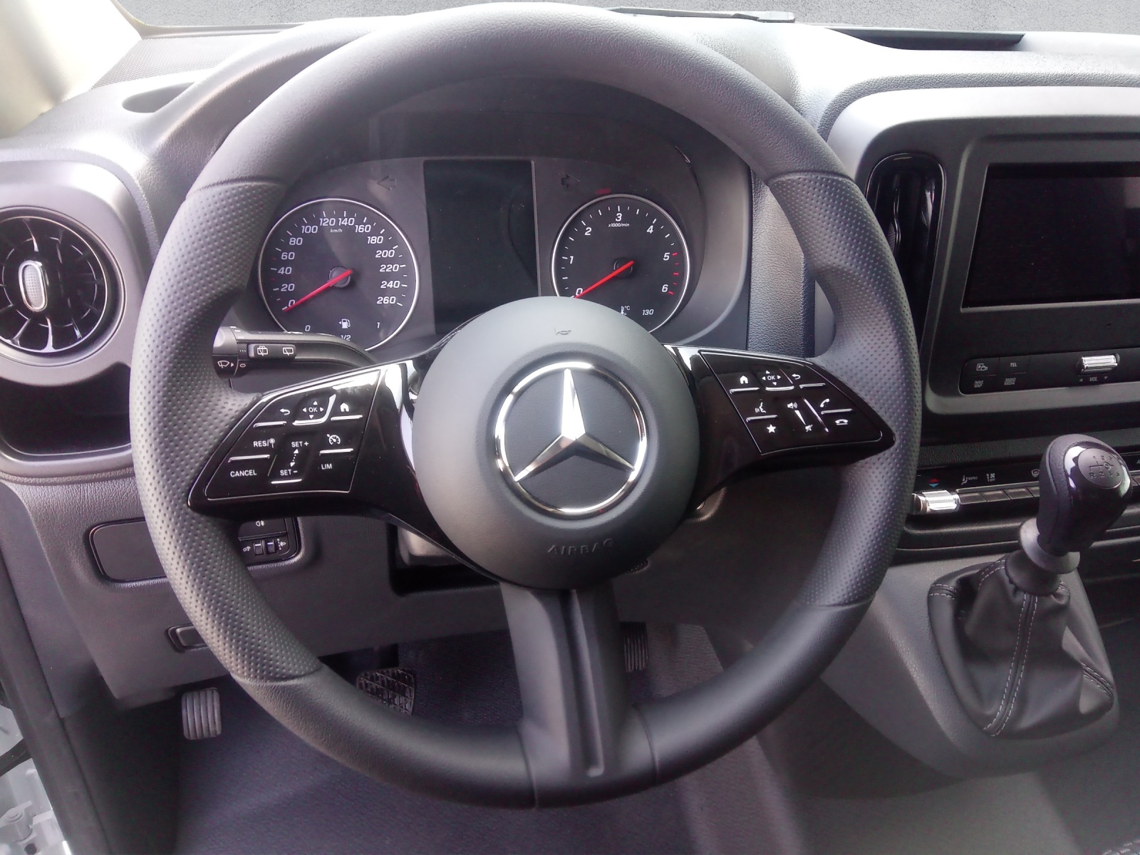 MERCEDES-BENZ Vito 114 CDI KA Base L - 12