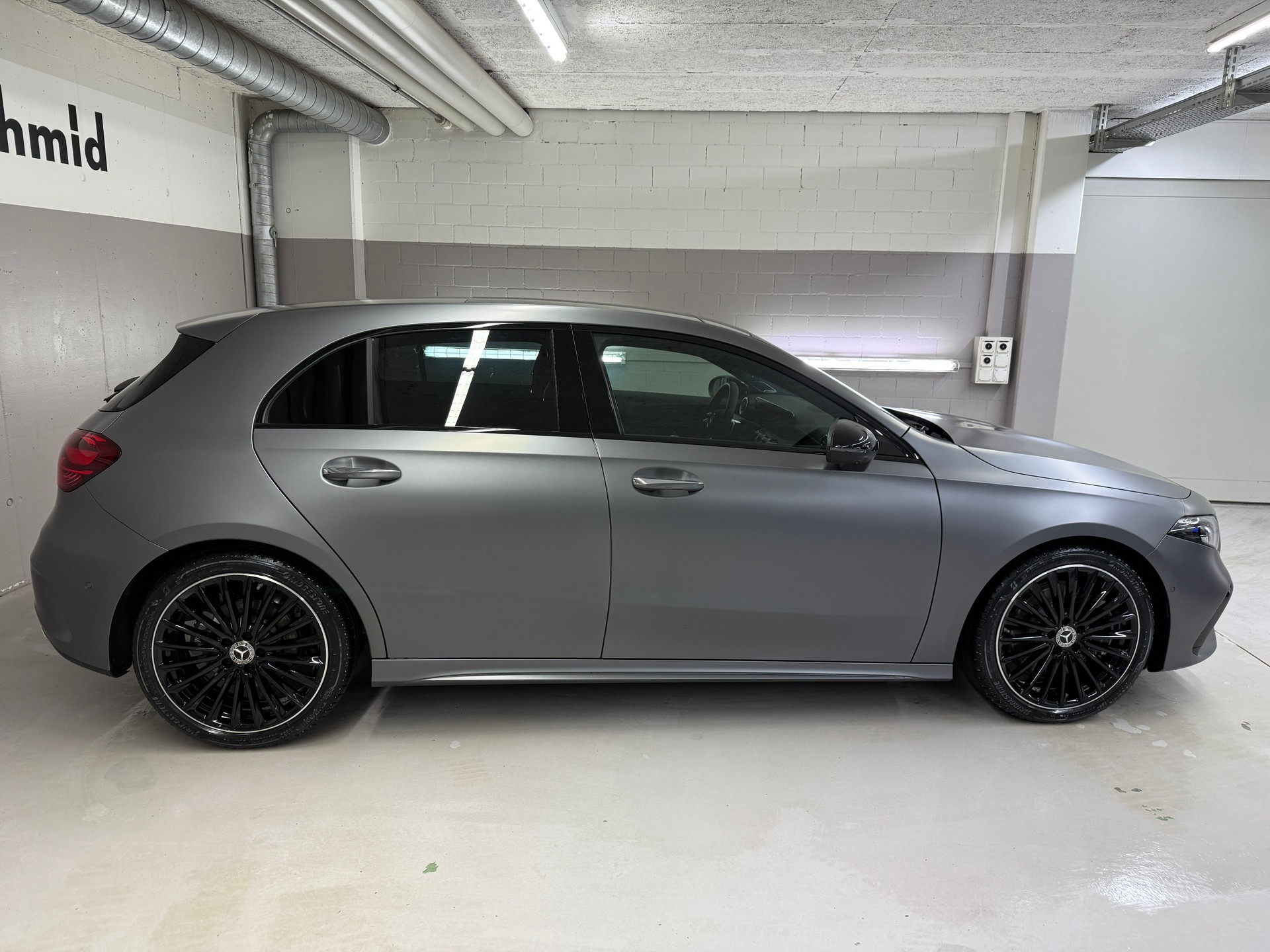 MERCEDES-BENZ A 250 4MATIC Kompaktlimousine - 3