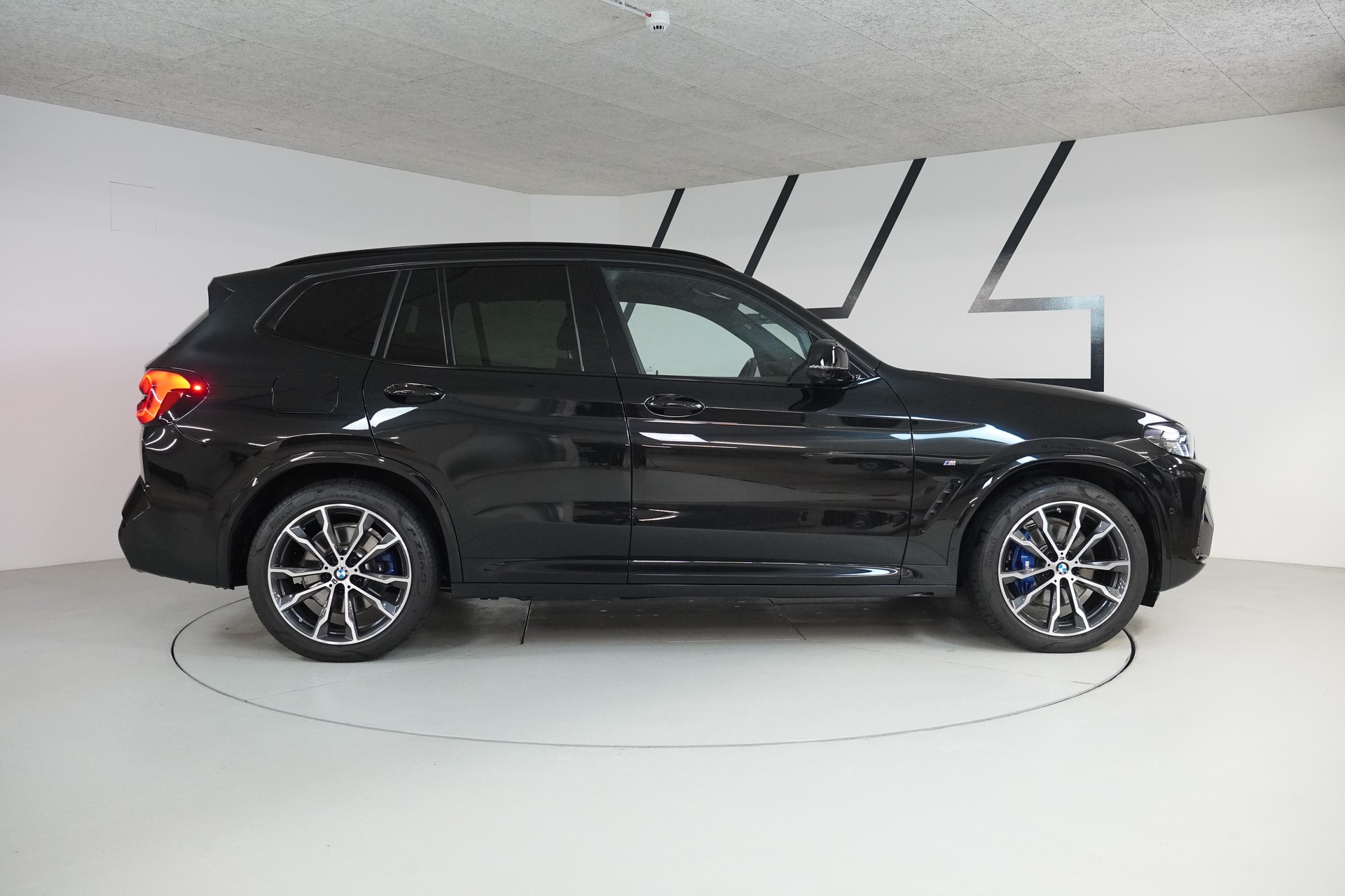 BMW X3 xDrive 48V M40d Travel Steptronic - 8