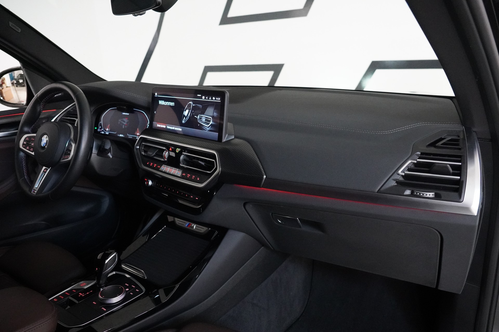 BMW X3 xDrive 48V M40d Travel Steptronic - 17