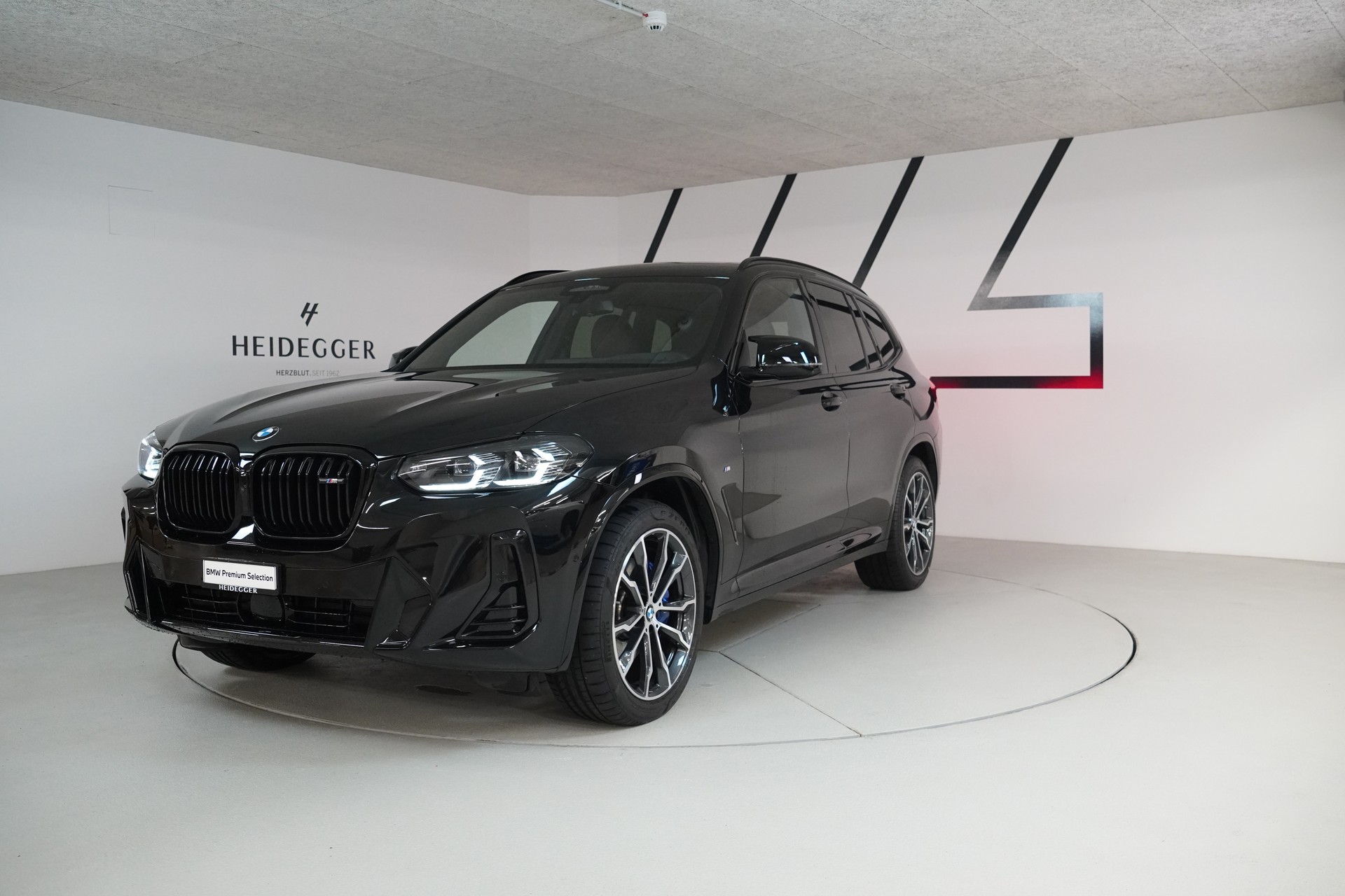 BMW X3 xDrive 48V M40d Travel Steptronic