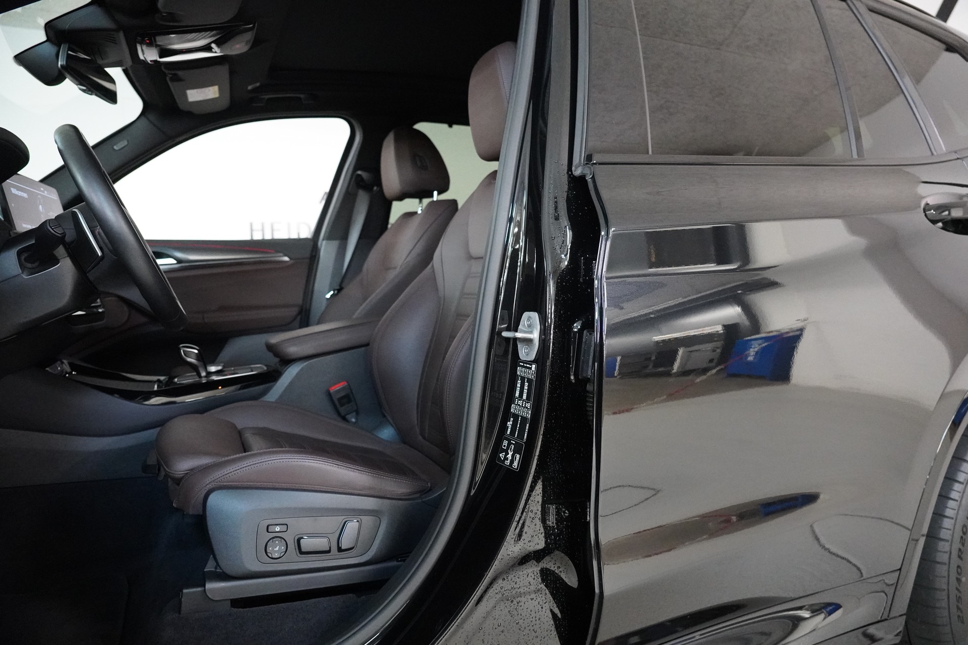 BMW X3 xDrive 48V M40d Travel Steptronic - 11