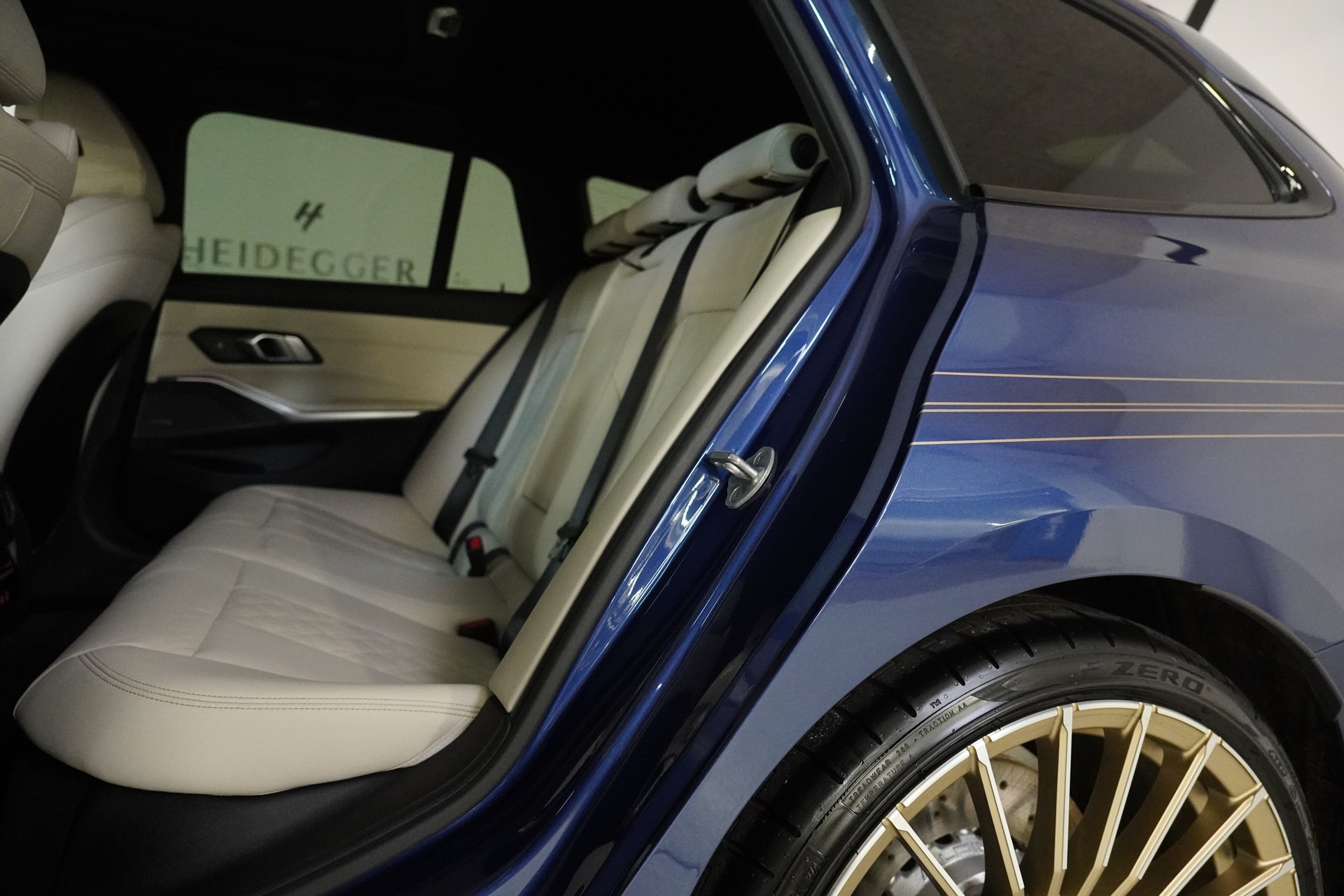 BMW-ALPINA B3 BiTurbo Touring 3.0 xDrive GT Switch-Tronic - 13