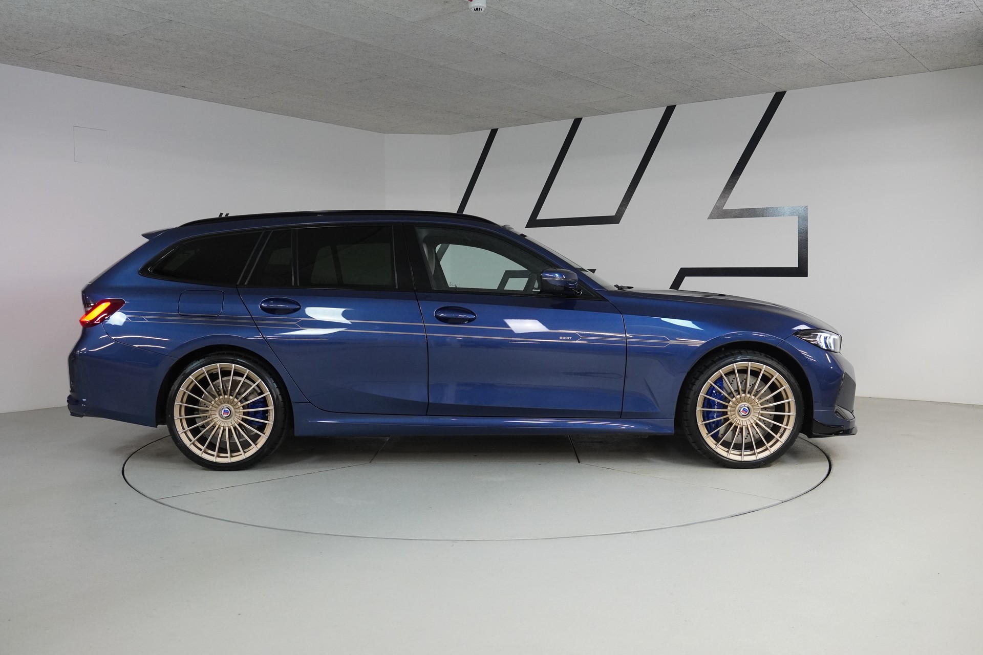 BMW-ALPINA B3 BiTurbo Touring 3.0 xDrive GT Switch-Tronic - 8