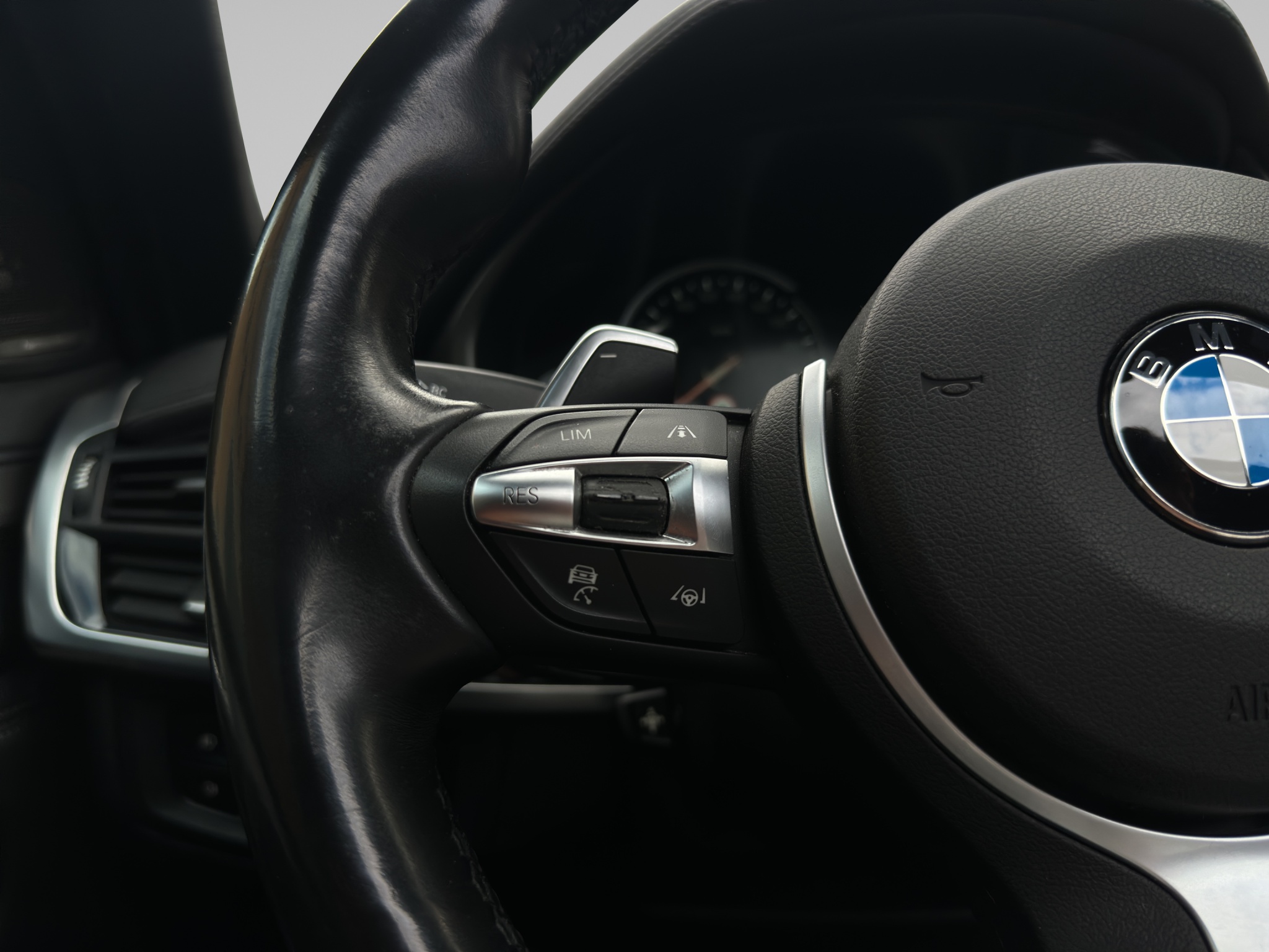 BMW X6 13