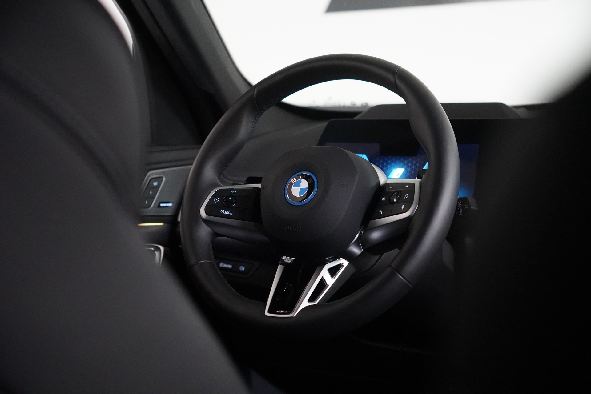 BMW X1 xDrive 30e M Sport - 24