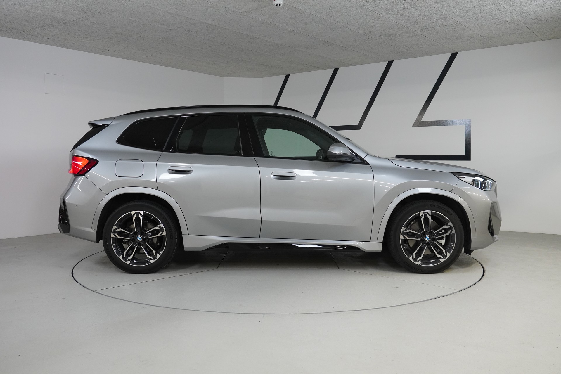 BMW X1 xDrive 30e M Sport - 9