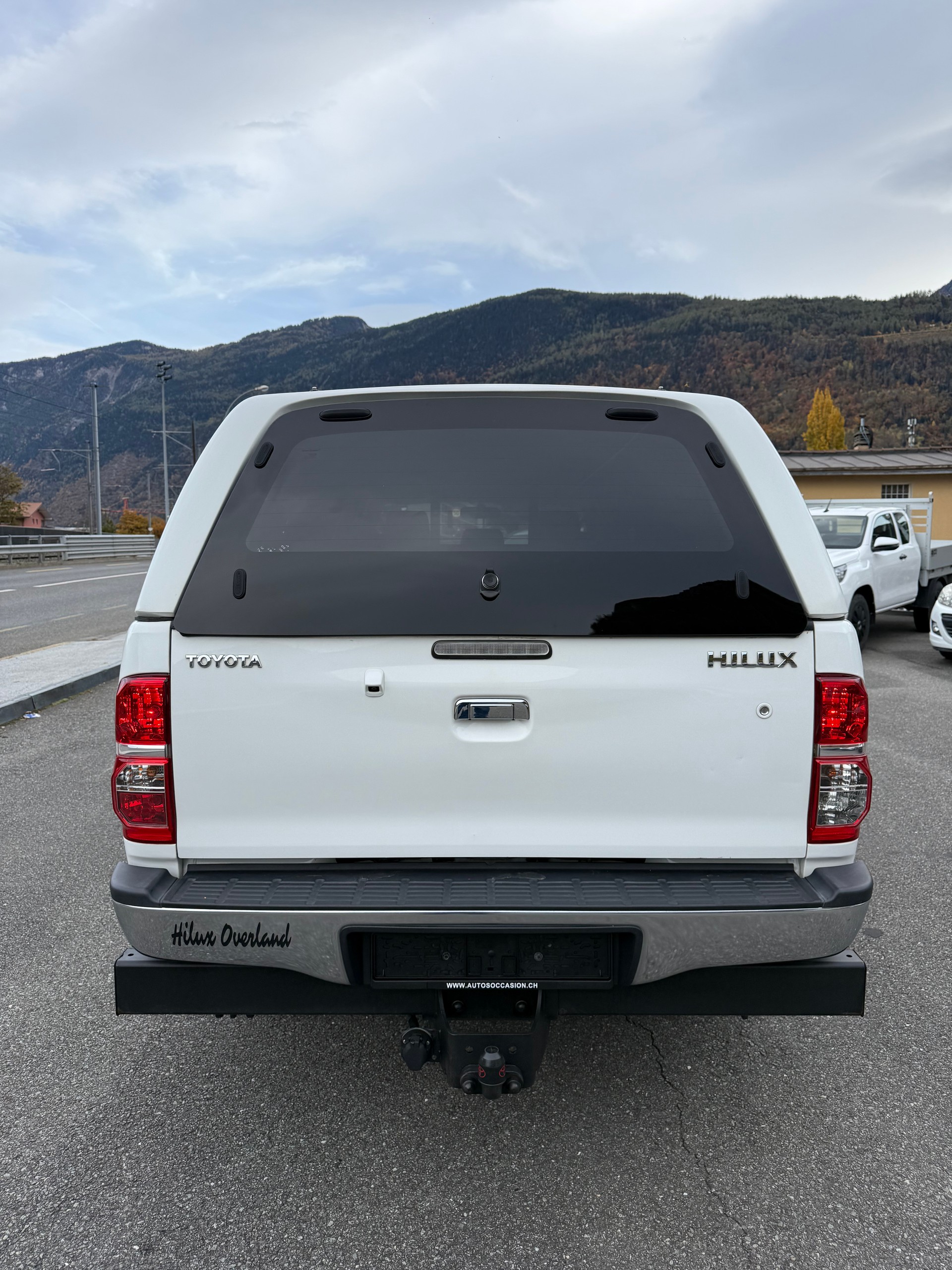 TOYOTA Hilux 3.0 4WD Double Cab Sol Premium - 7