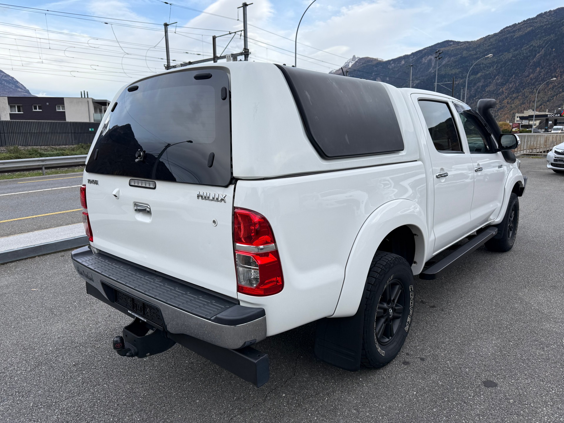 TOYOTA Hilux 3.0 4WD Double Cab Sol Premium - 6