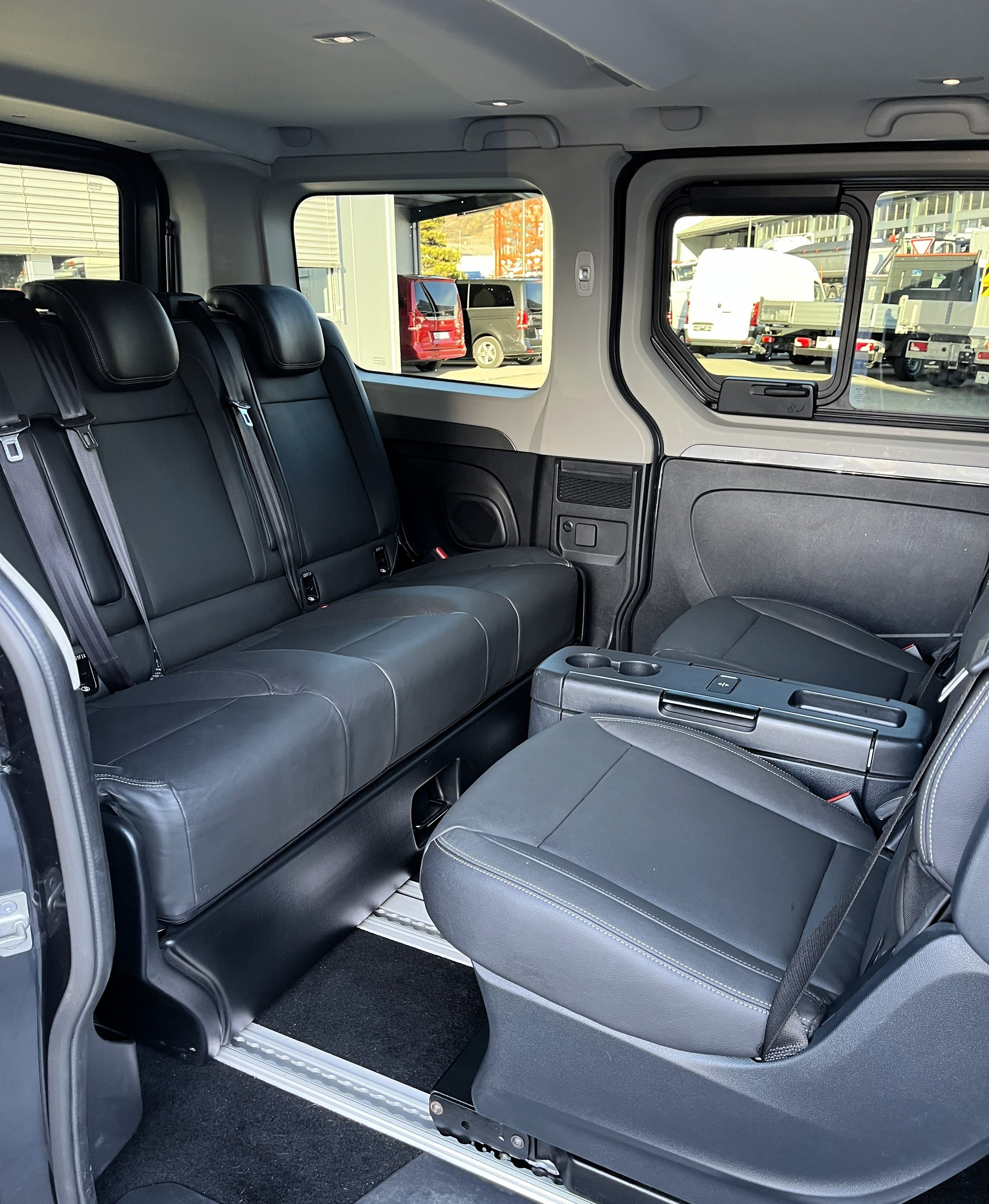 RENAULT Trafic Blue dCi 170 Spaceclass Pack Escapade EDC - 11