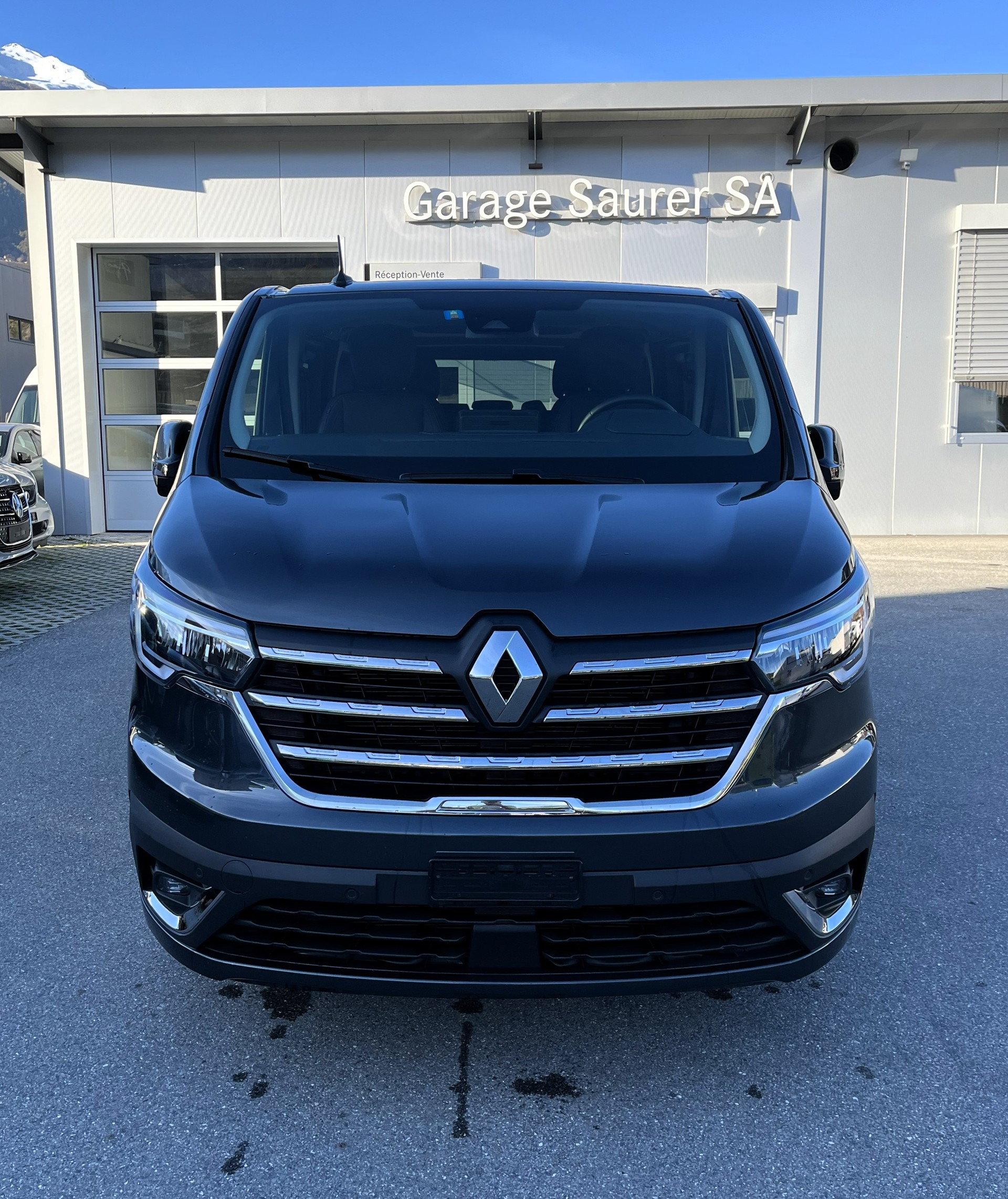 RENAULT Trafic Blue dCi 170 Spaceclass Pack Escapade EDC - 2