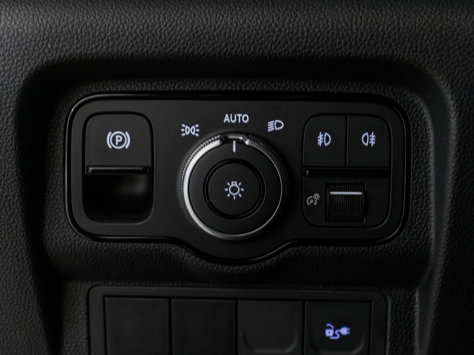 MERCEDES-BENZ eCitan Kasten BASE Lang - 11