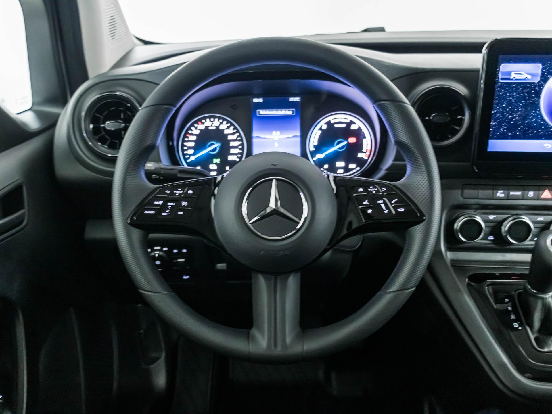 MERCEDES-BENZ eCitan Kasten BASE Lang - 9
