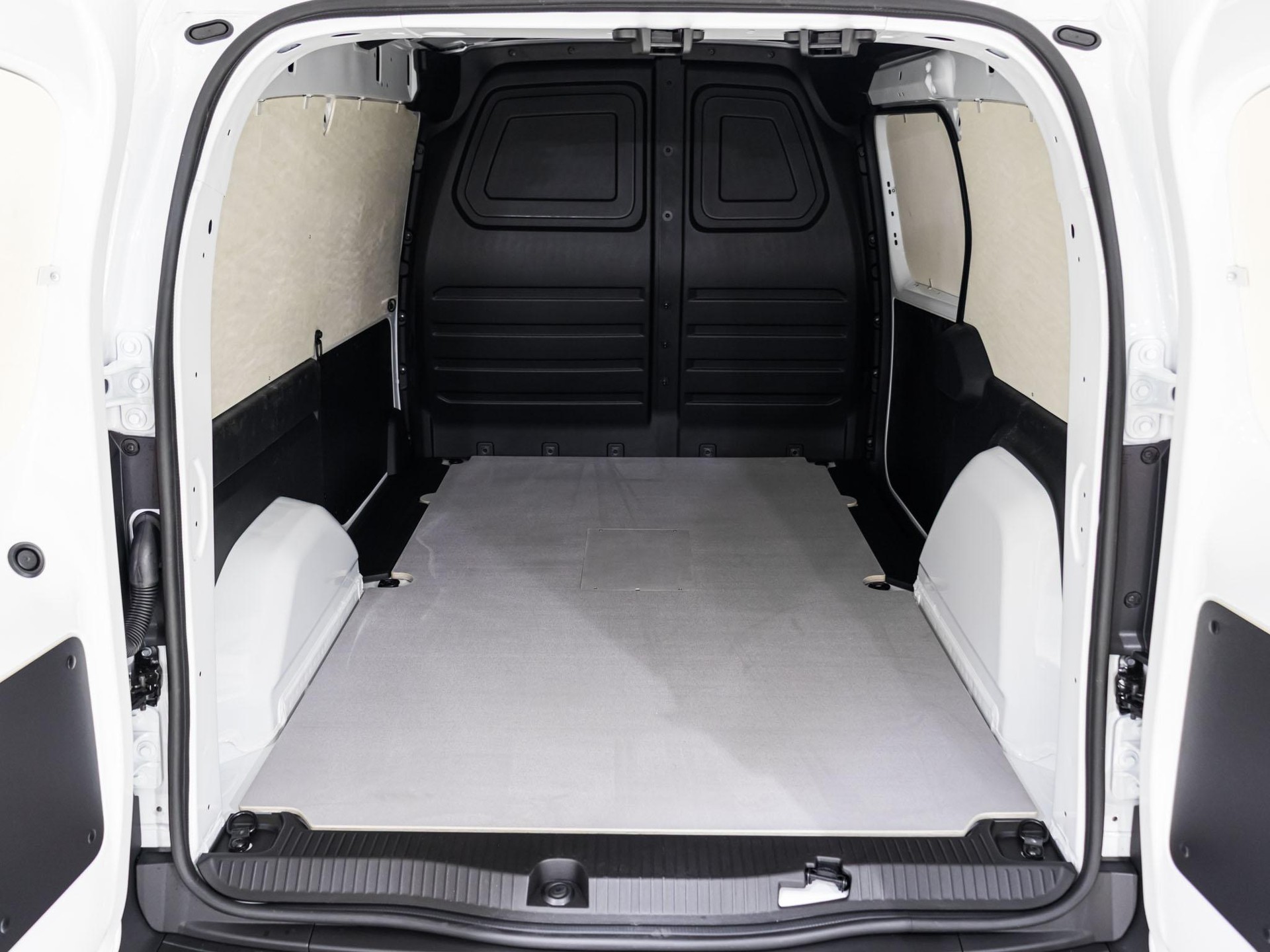 MERCEDES-BENZ eCitan Kasten BASE Lang - 13