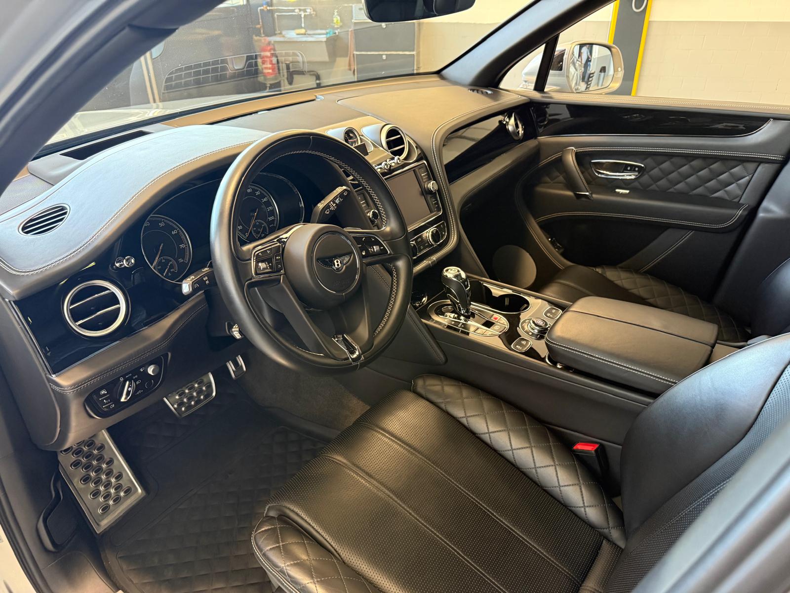 BENTLEY Bentayga W12 - 9