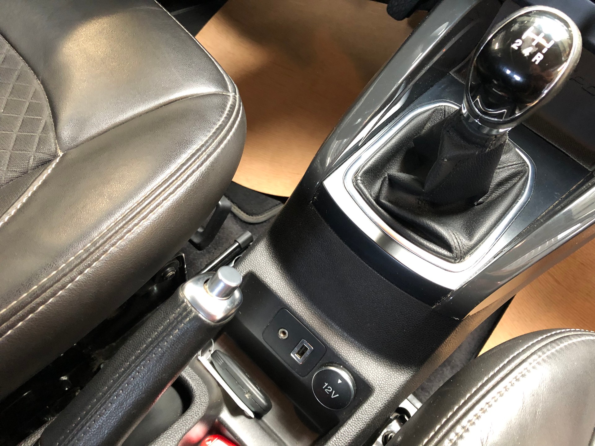 FORD EcoSport 1.0 SCTi Trend - 11